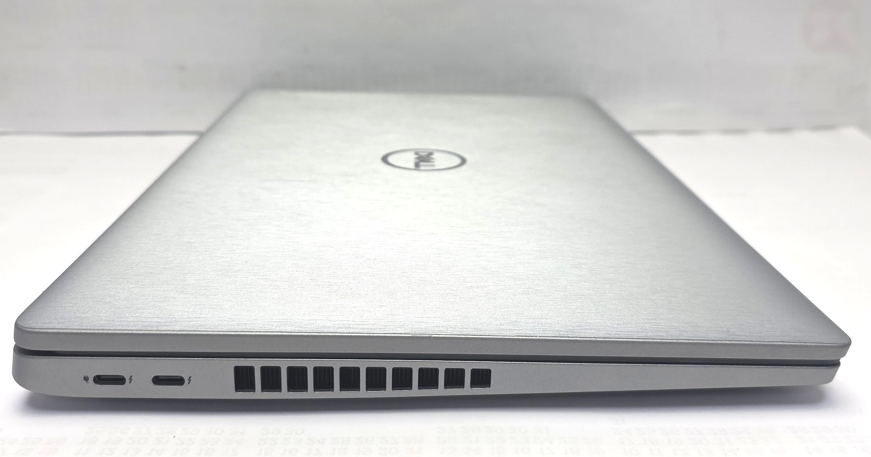 laptop-dell-latitude-5420-16512-gb-core-i7-11th-win-11-pro-liczba-rdzeni-procesora-4329-3