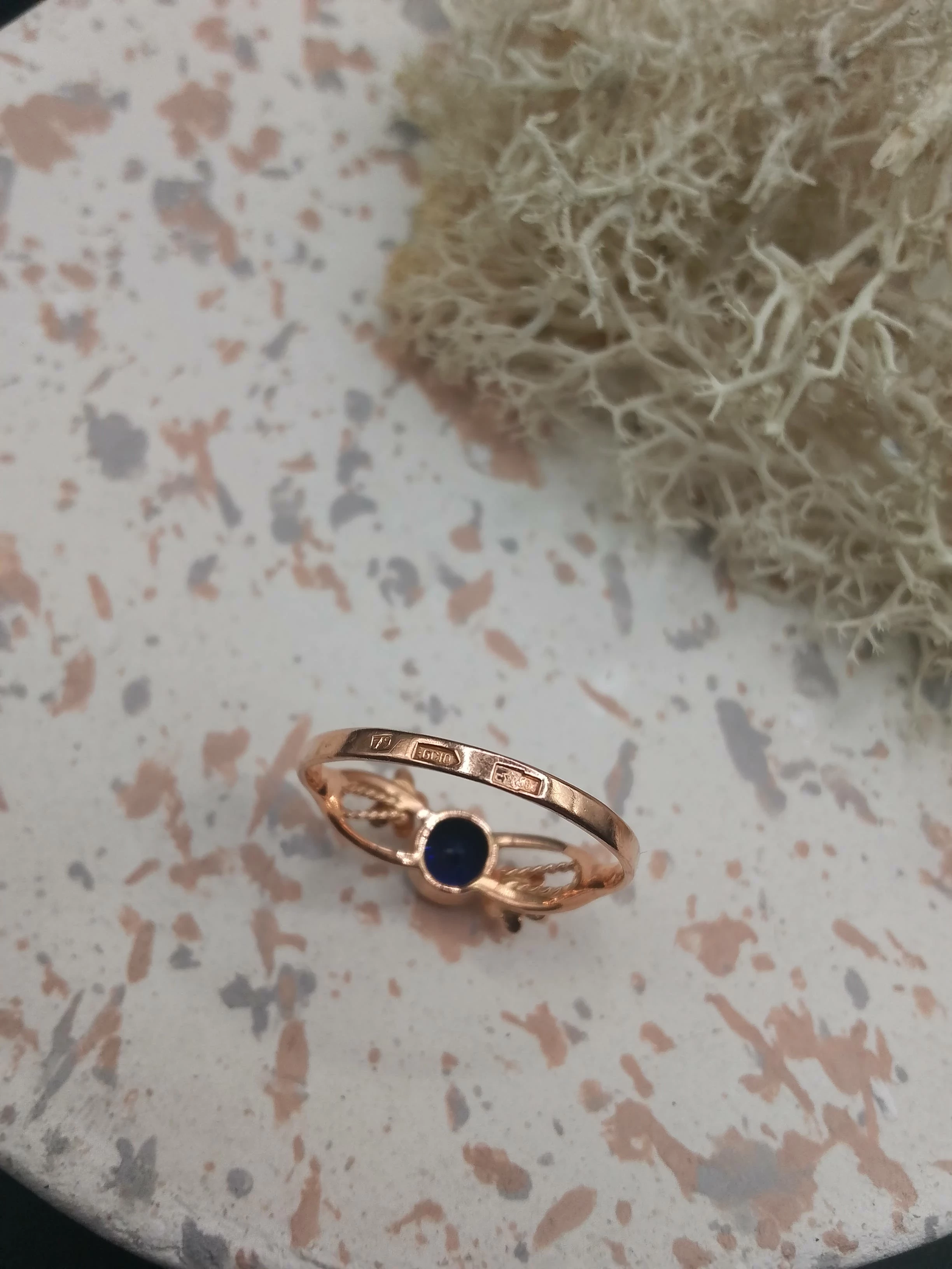 zloty-pierscionek-z-niebieskim-oczkiem-waga-195