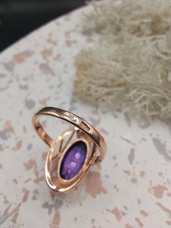 piekny-zloty-pierscionek-z-fioletowym-oczkiem-rozmiarsrednica-wew-mm-372-21