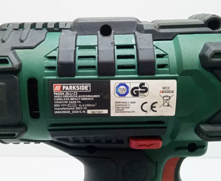 klucz-udarowy-akumulatorowy-parkside-passk-20-li-c3-akuwalizka-marka-248811-951182