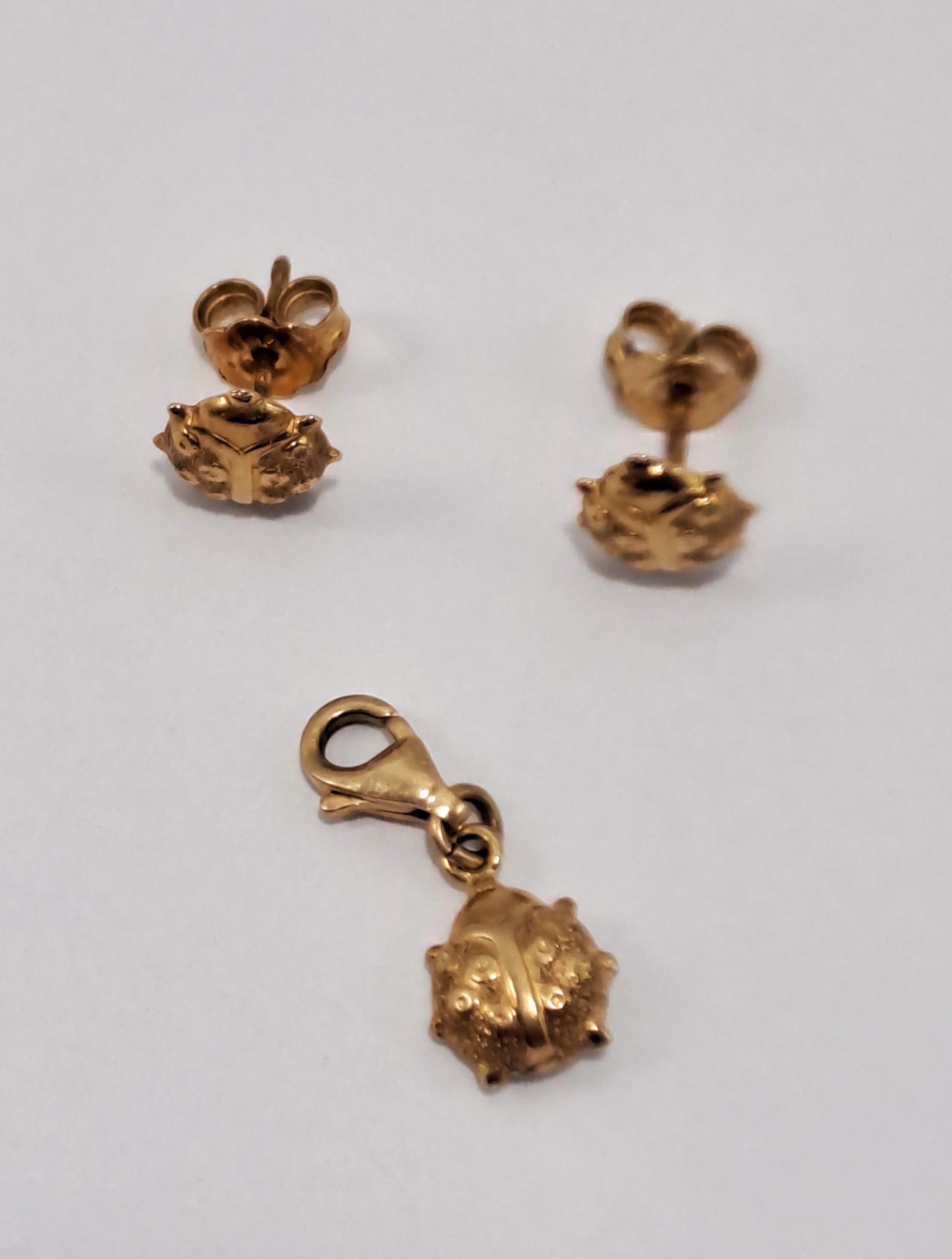wyrob-jubilerski-uzywany-zlote-kolczyki-z-zawieszka-585167-stan-11323-2