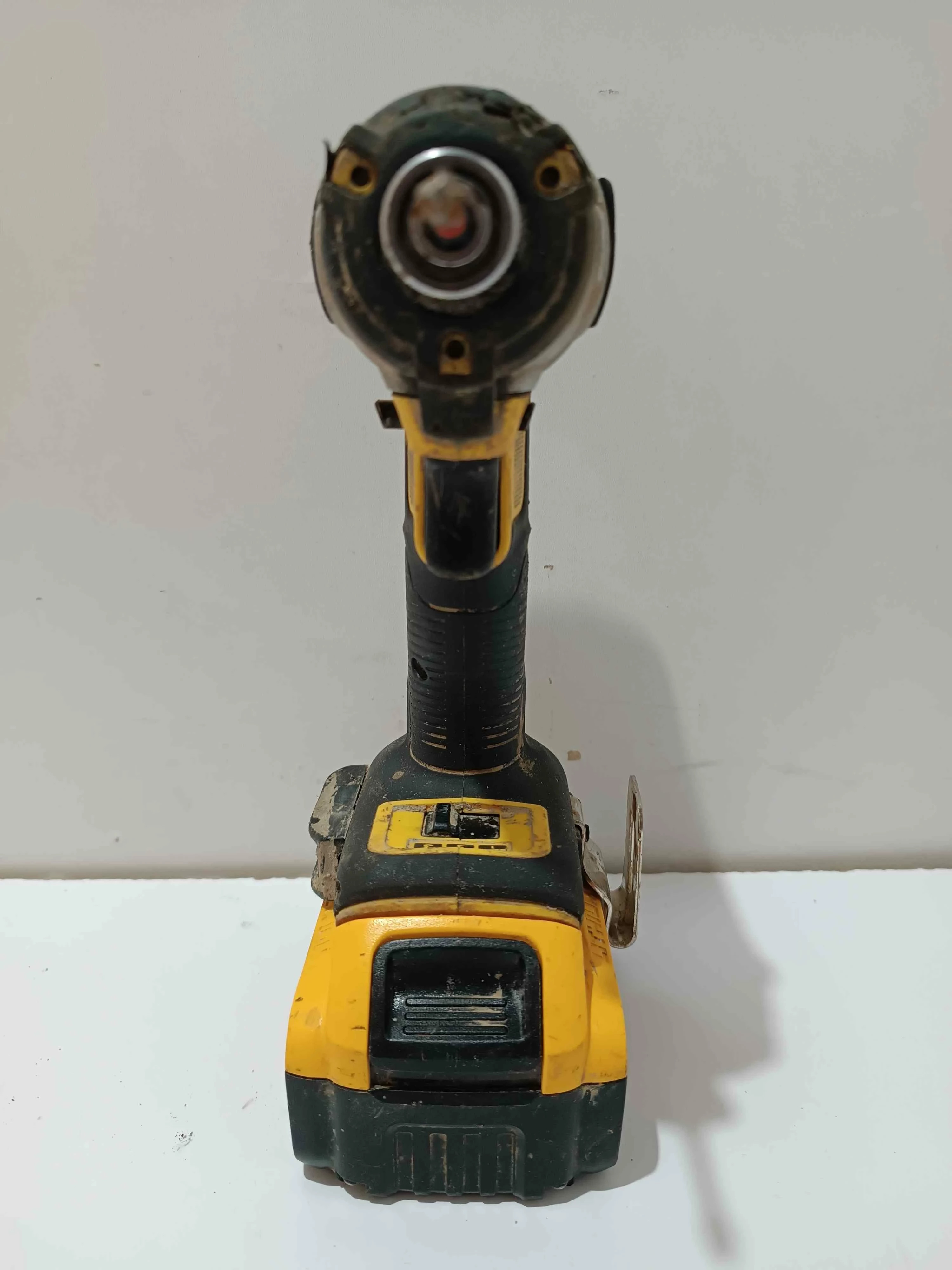 zakretarka-dewalt-dcf887-bateria-5ah-ean-gtin-883812848653
