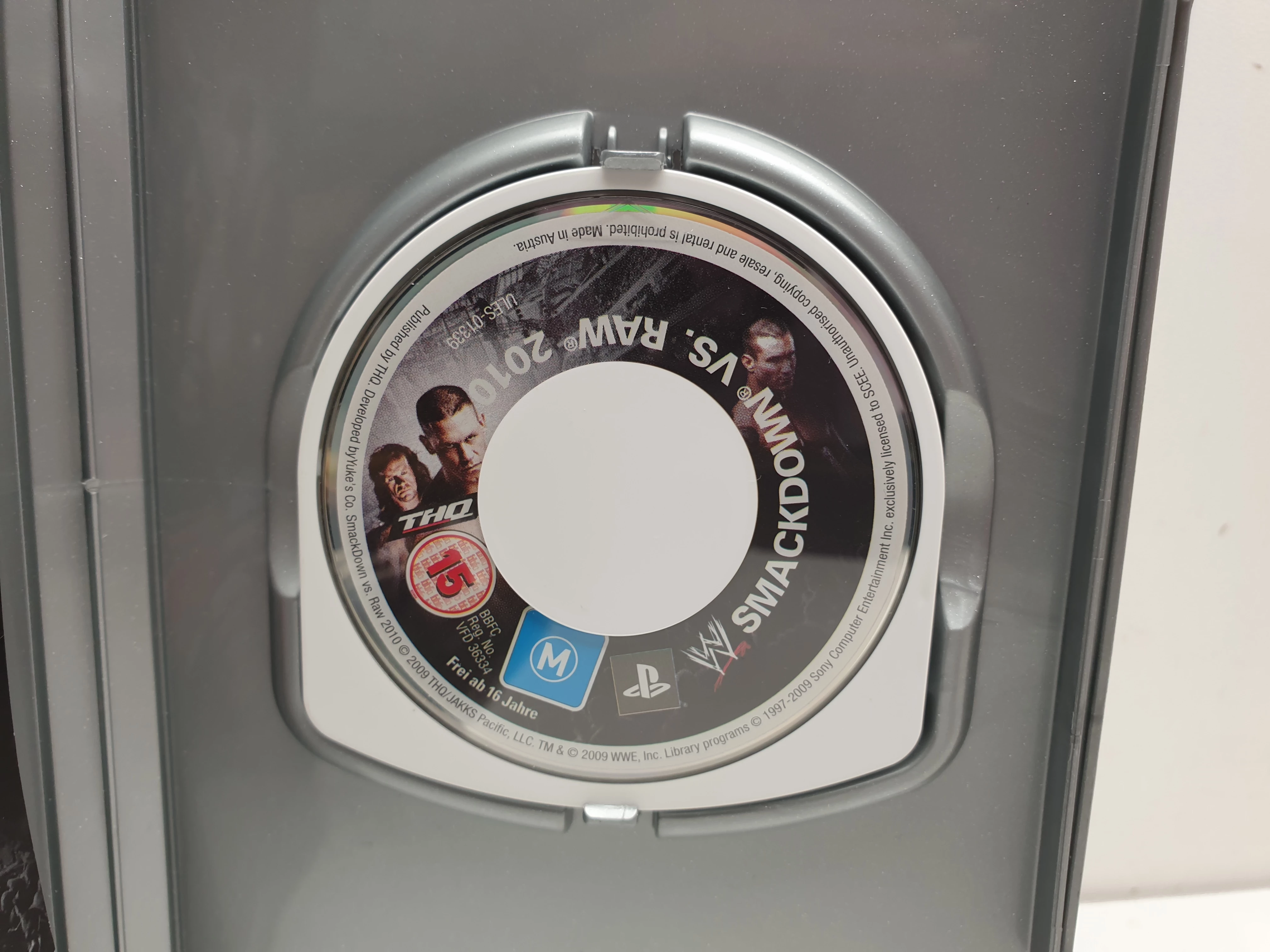 gra-psp-wwe-smackdown-vs-raw-2010-wersja-jezykowa-216085-2