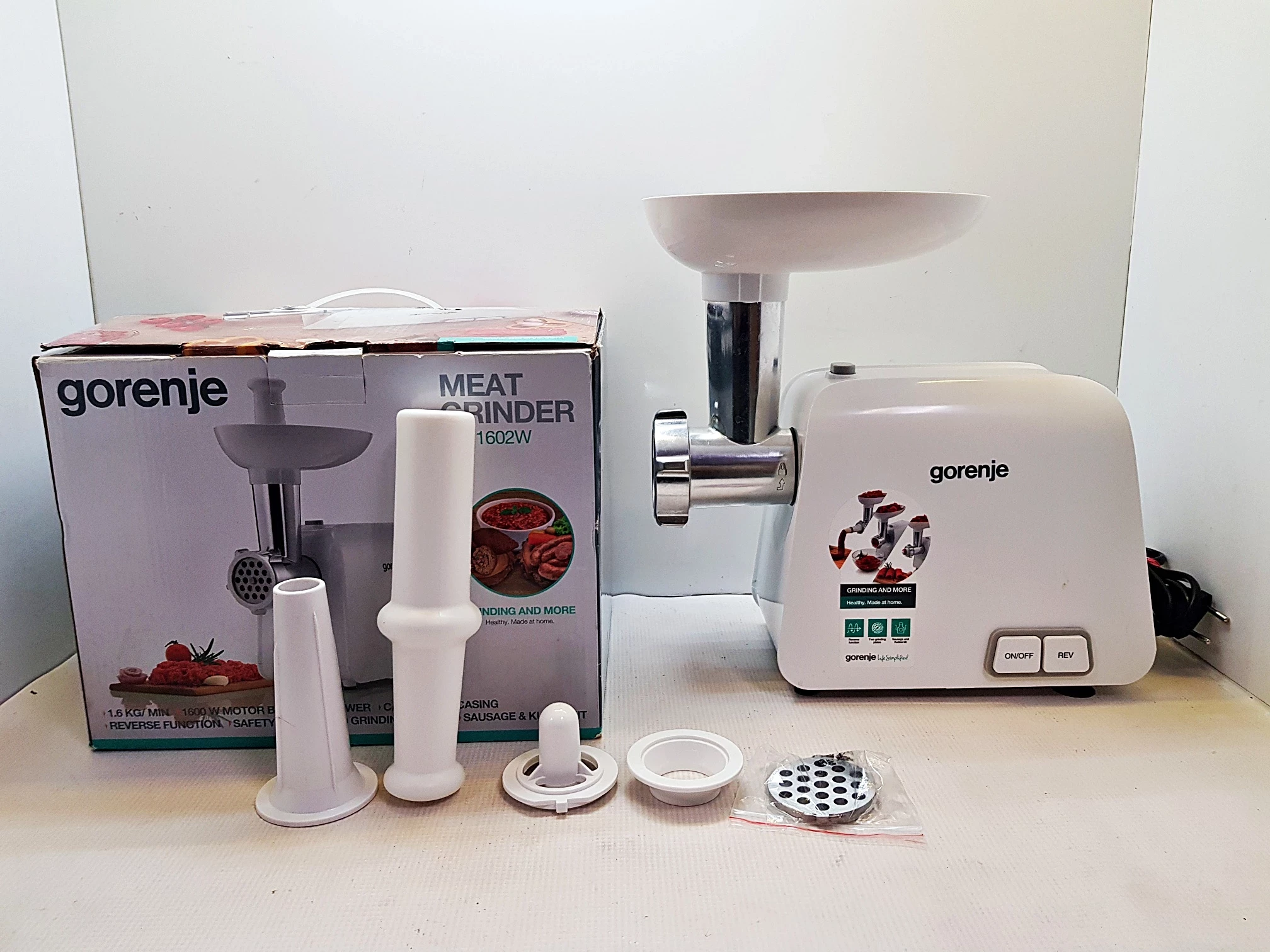 maszynka-do-mielenia-miesa-gorenje-mg-1602w-komplet-zeromskiego-51-mlawa