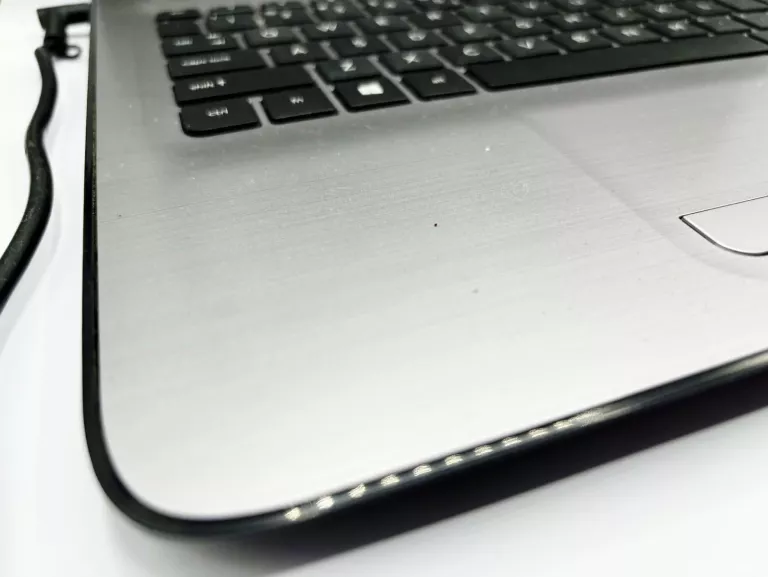 laptop-hp-3165ngw-at-okazja-at-liczba-rdzeni-procesora-4329-1