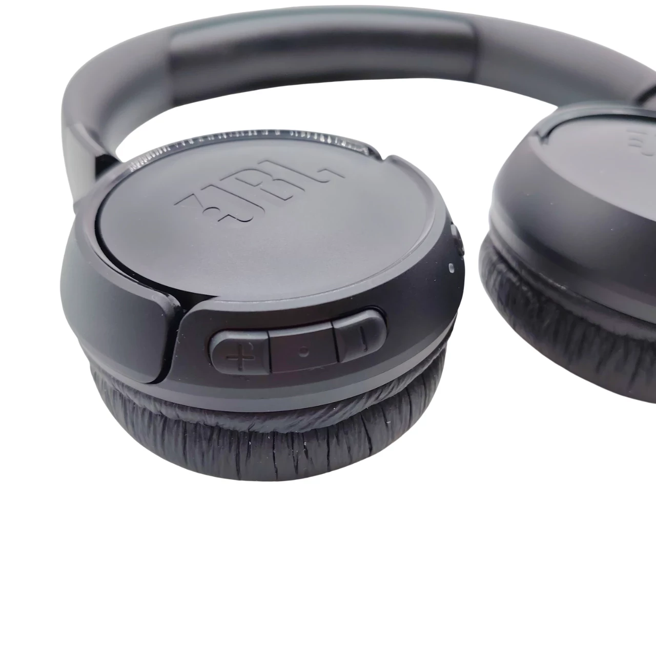 sluchawki-jbl-tune-525bt-stan-11323-2