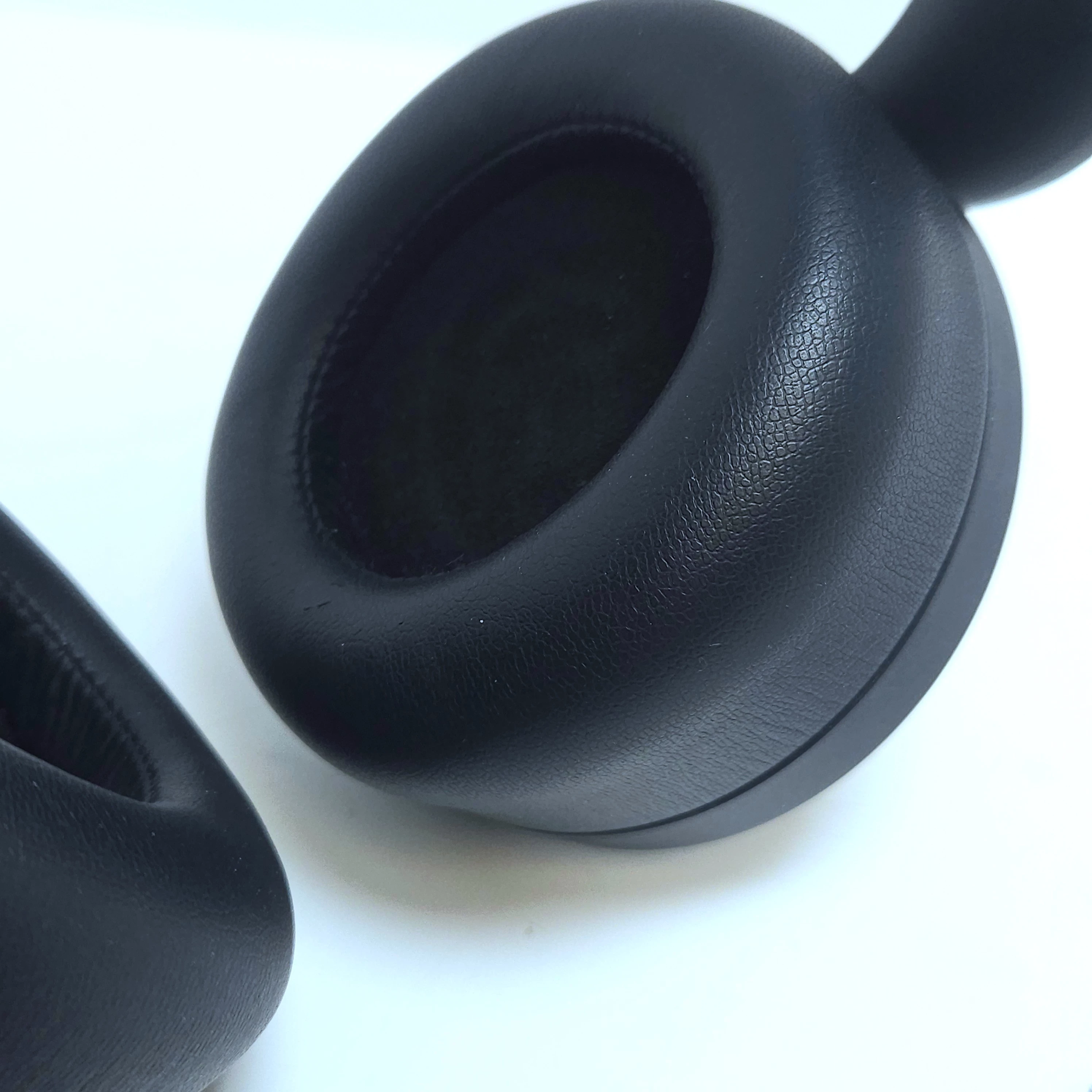 sluchawki-bezprzewodowe-sony-playstation-5-pulse-3d-wireless-headset-black-producent-248914-1705040