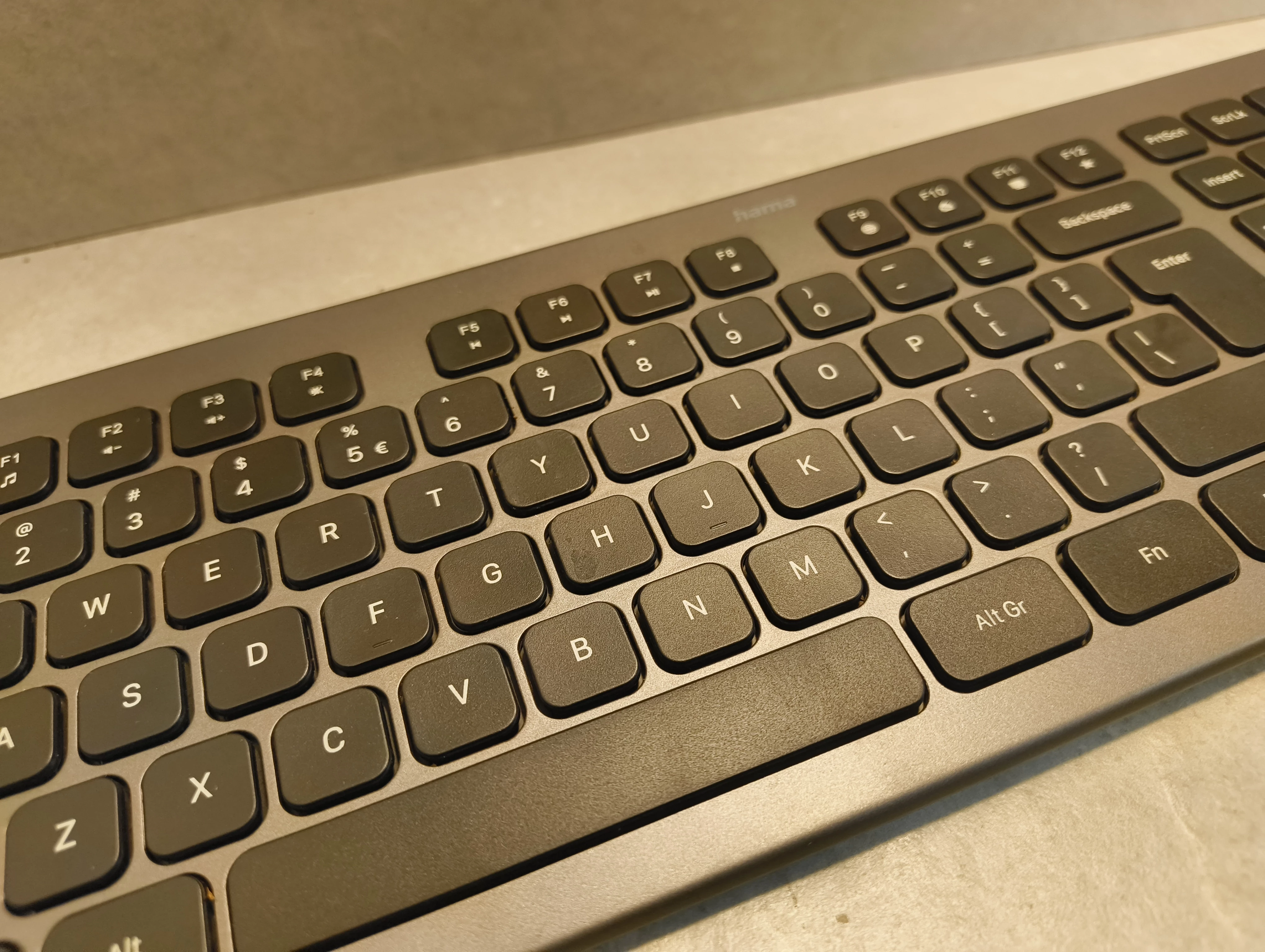 zestaw-klawiatura-mysz-hama-kmw-700-interfejs-1247-32