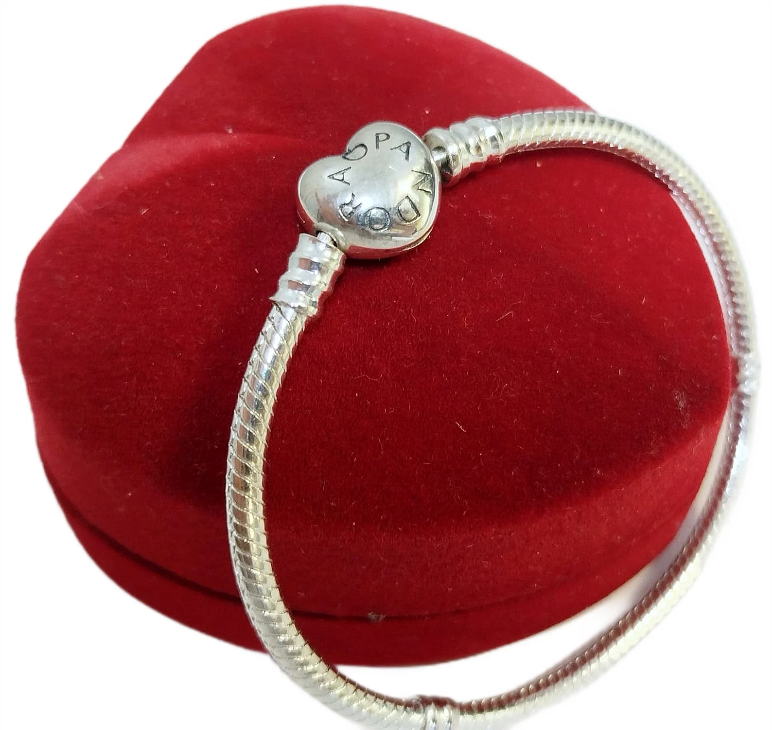 bransoletka-na-charmsy-z-zapieciem-serce-waga-1396-g-dlugosc-17-cm-stan-11323-2