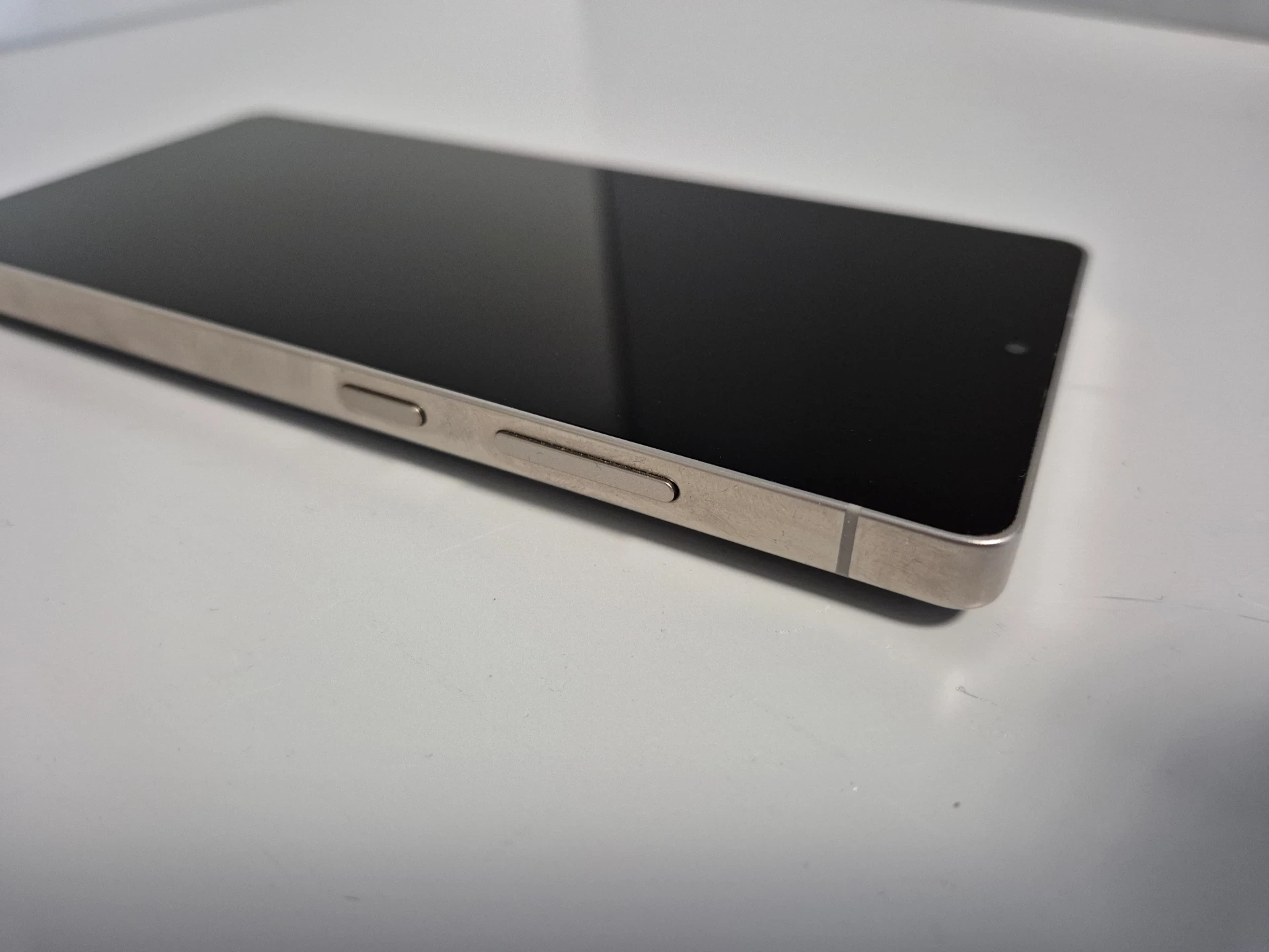 samsung-galaxy-s25-ultra-12256gb-gwar-mediaexpert-czarny-przekatna-ekranu-690