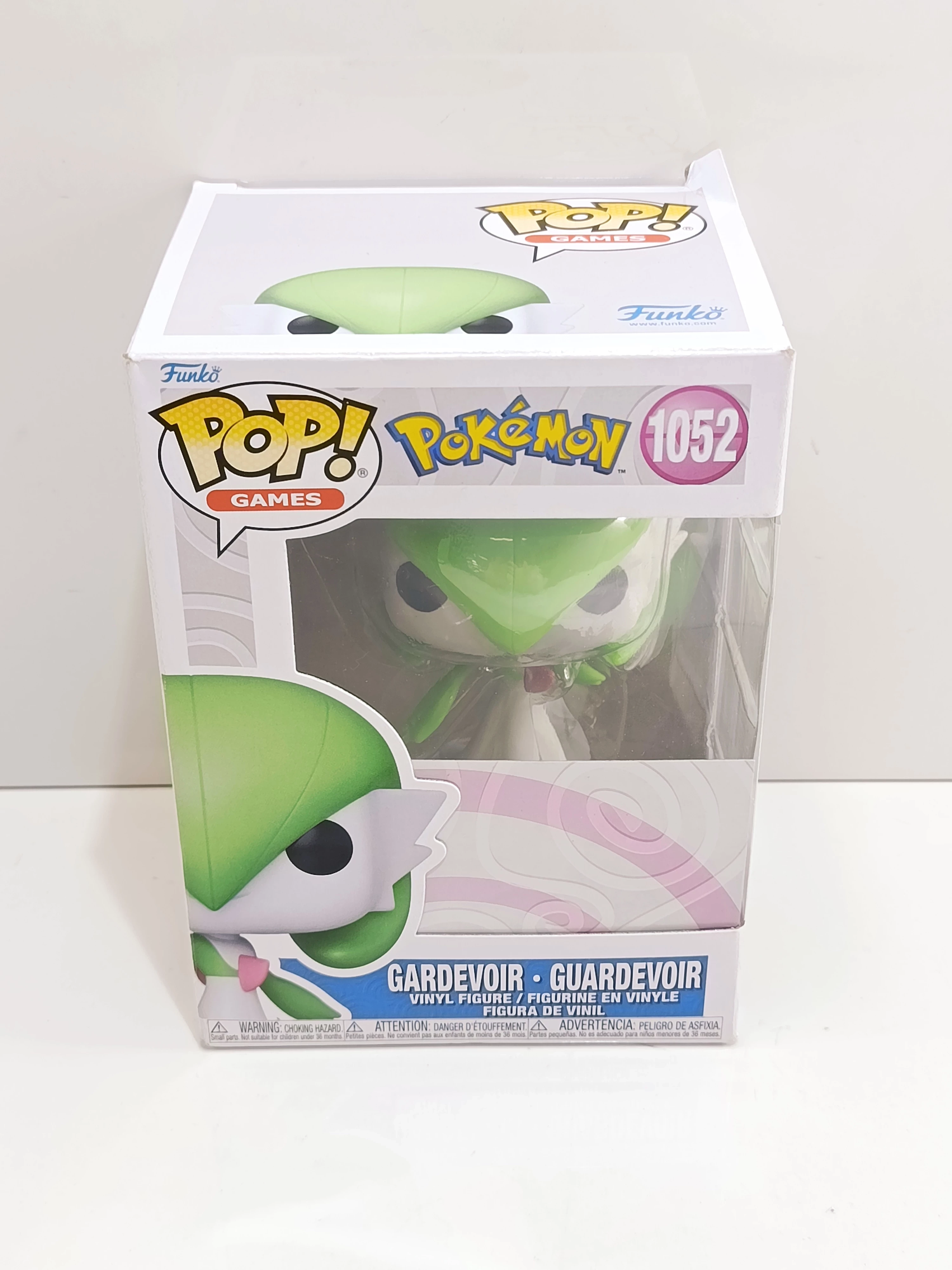 figurka-funko-pop-games-pokemon-gardevoir-1052-szerokosc-produktu-900