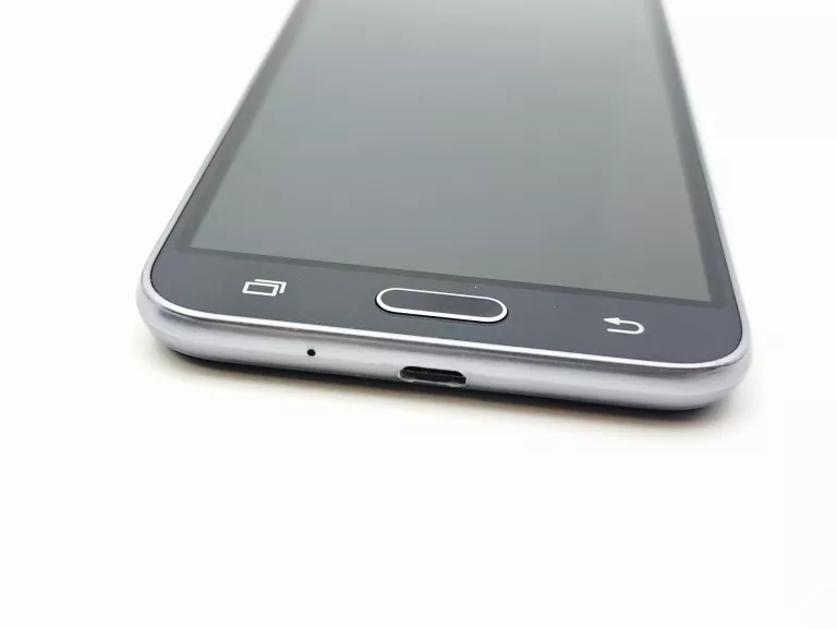 telefon-samsung-galaxy-j3-2016-sam-tel-kod-producenta-sm-j320fn