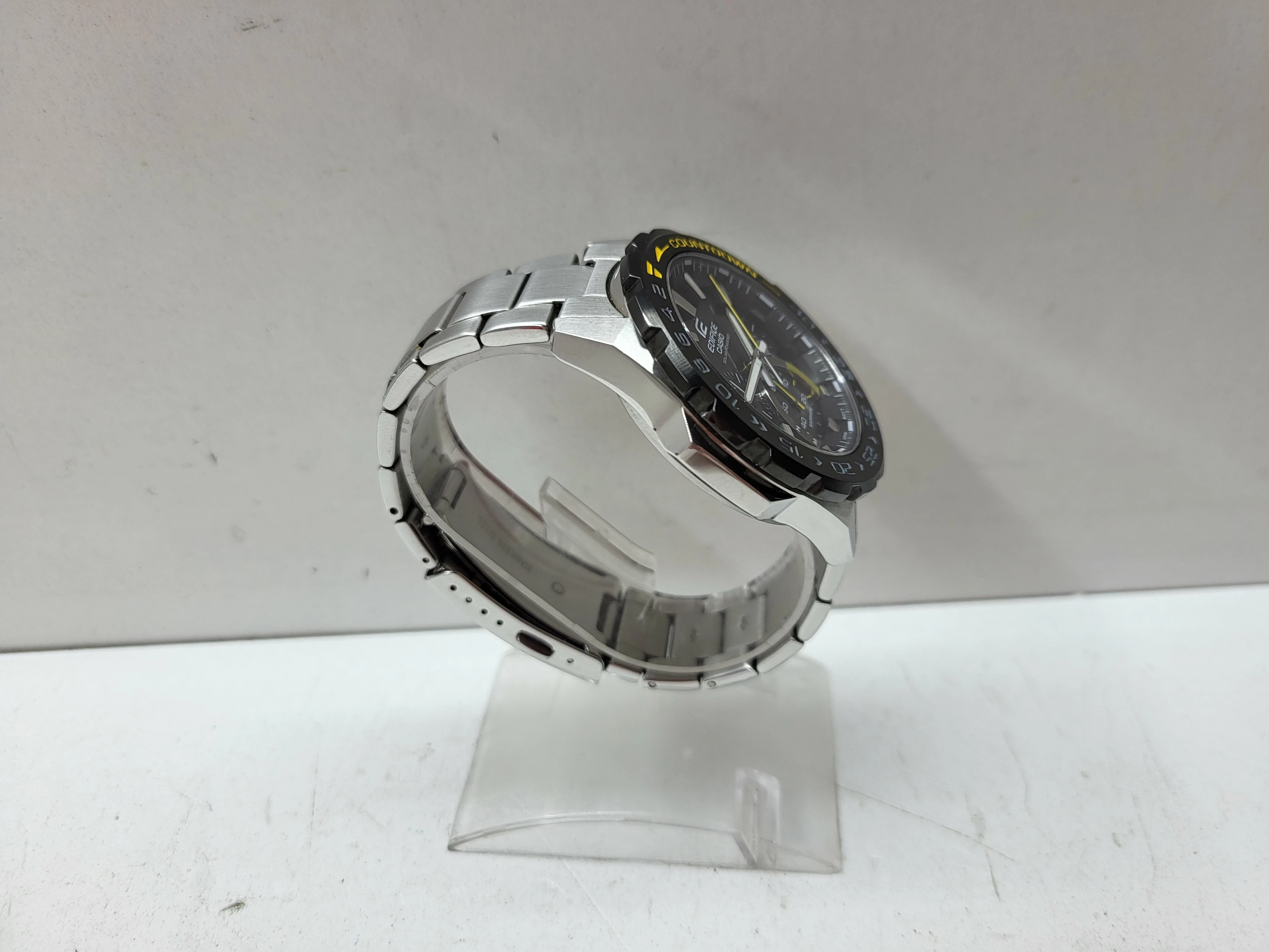 zegarek-casio-edifice-efs-s550-material-paska-129219-10