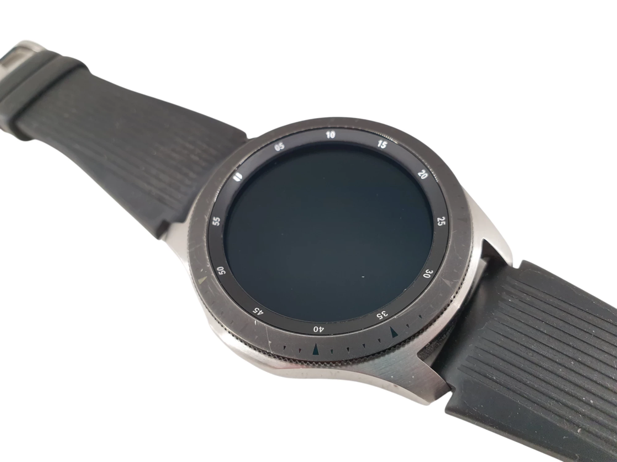 samsung-galaxy-watch-r800-opis-material-koperty-212886-258010