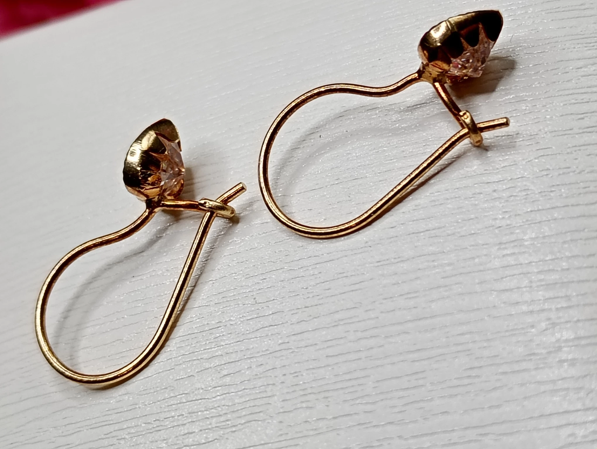 delikatne-zlote-kolczyki-z-cyrkoniami-pr585-waga-097-rodzaj-zapiecia-2207-4