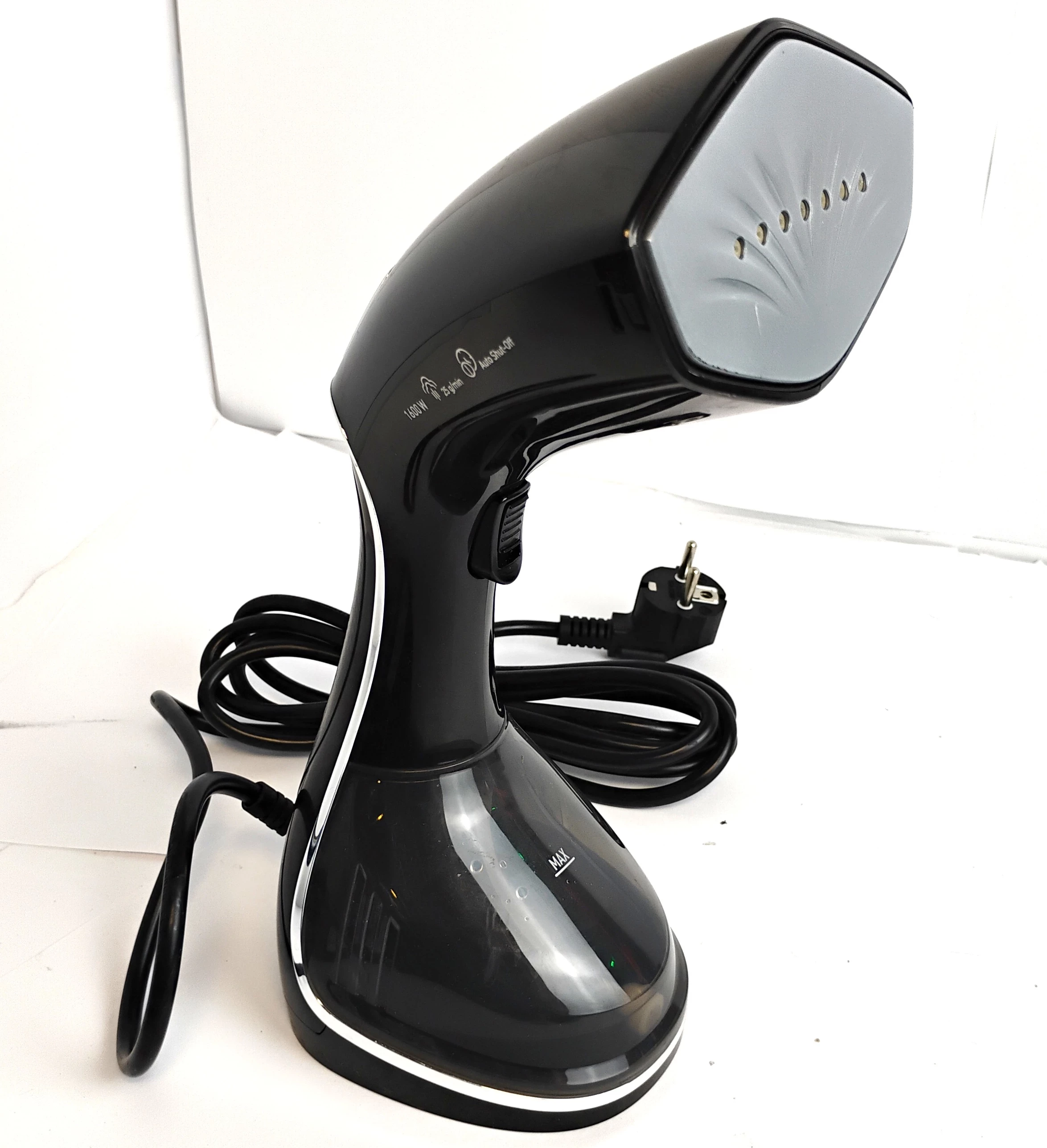 parownica-beko-stm-4116b-moc-160000