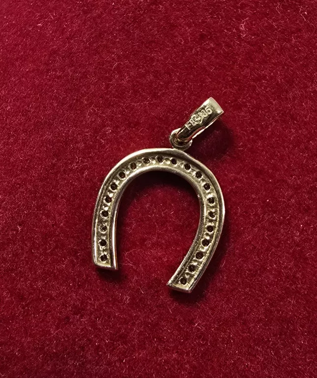 zlota-zawieszka-podkowka-proby-585-095g-material-15835-2