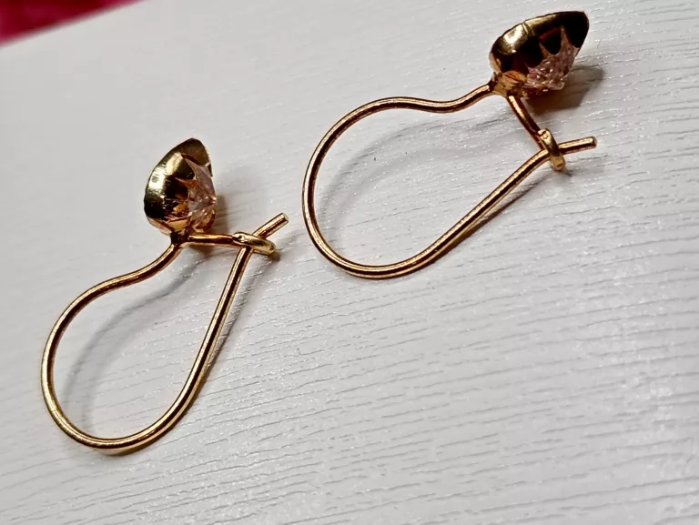 delikatne-zlote-kolczyki-z-cyrkoniami-pr585-waga-097-rodzaj-zapiecia-2207-4