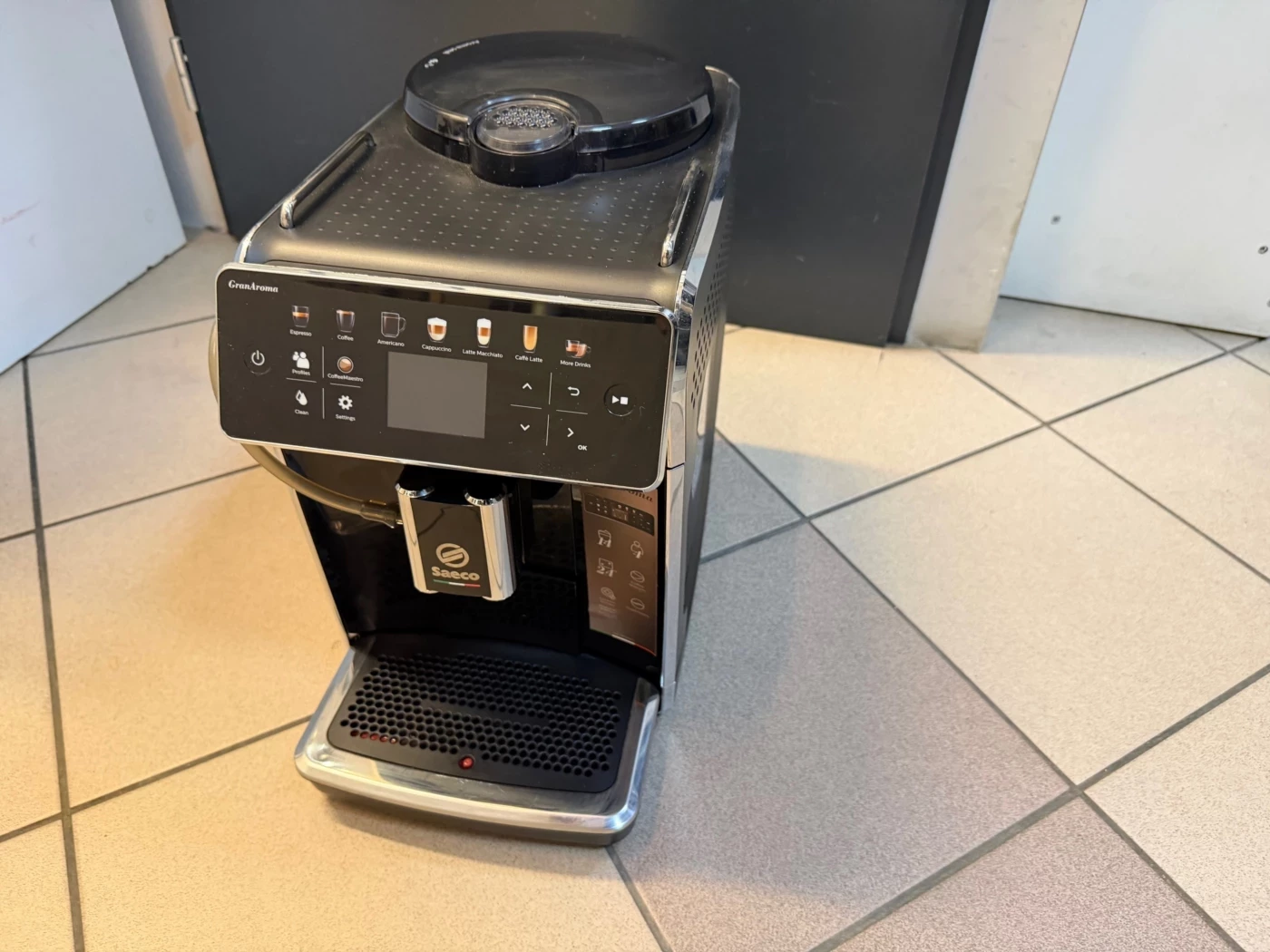 ekspres-saeco-granaroma-sm6580-ean-gtin-8720389003400