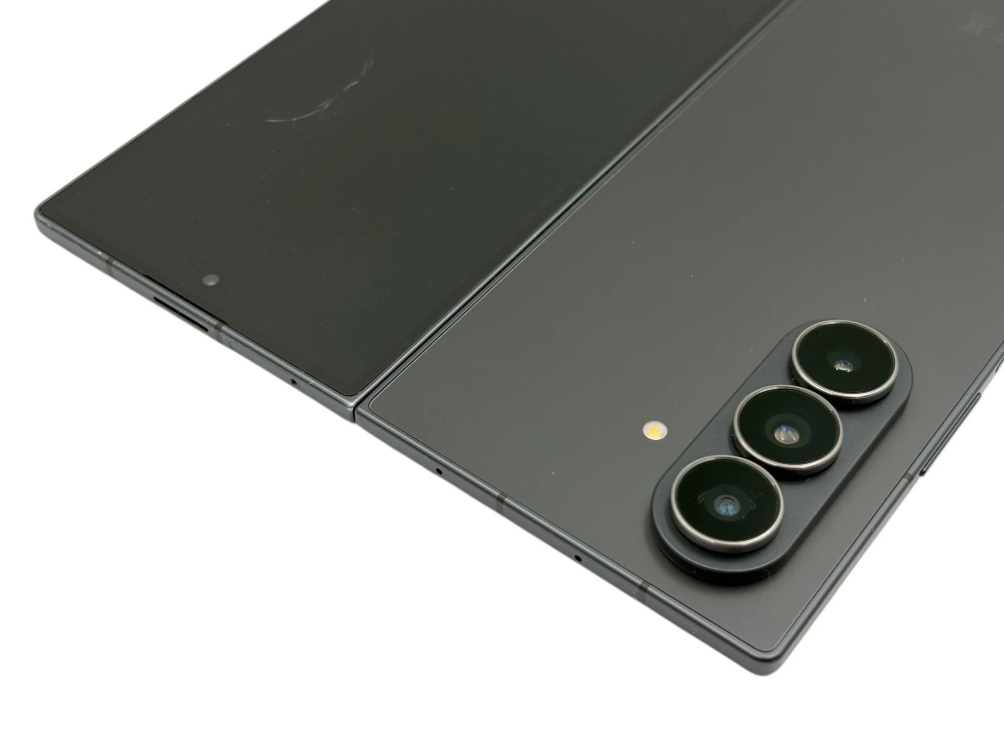 telefon-samsung-galaxy-z-fold-7-5g-12512gb-8-wolny-rynek-gw102027-system-operacyjny-4388-1