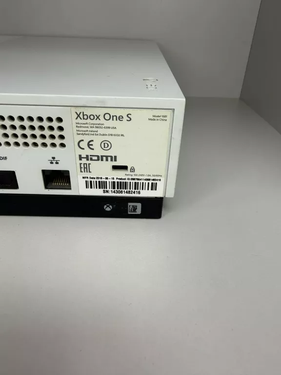 konsola-xbox-one-s-1tb-model-1681-pad-liczba-kontrolerow-w-zestawie-205994-225550