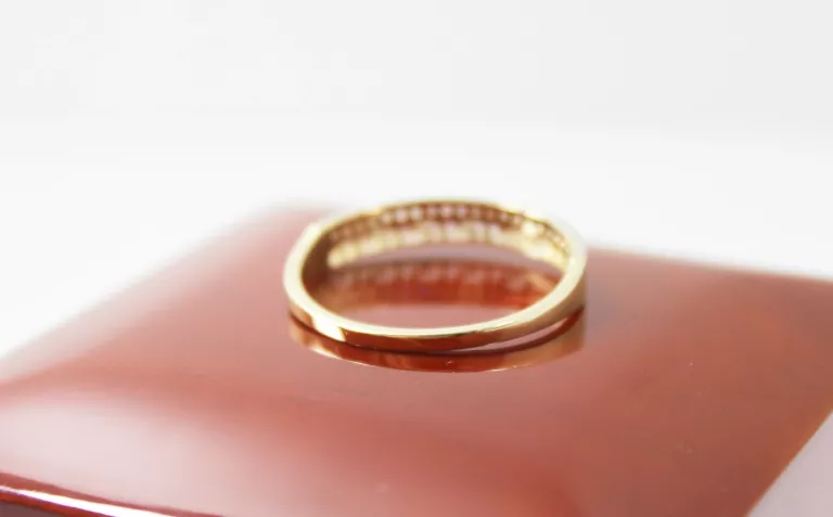 zloty-pierscionek-585-g170-r21-rozmiarsrednica-wew-mm-372-21