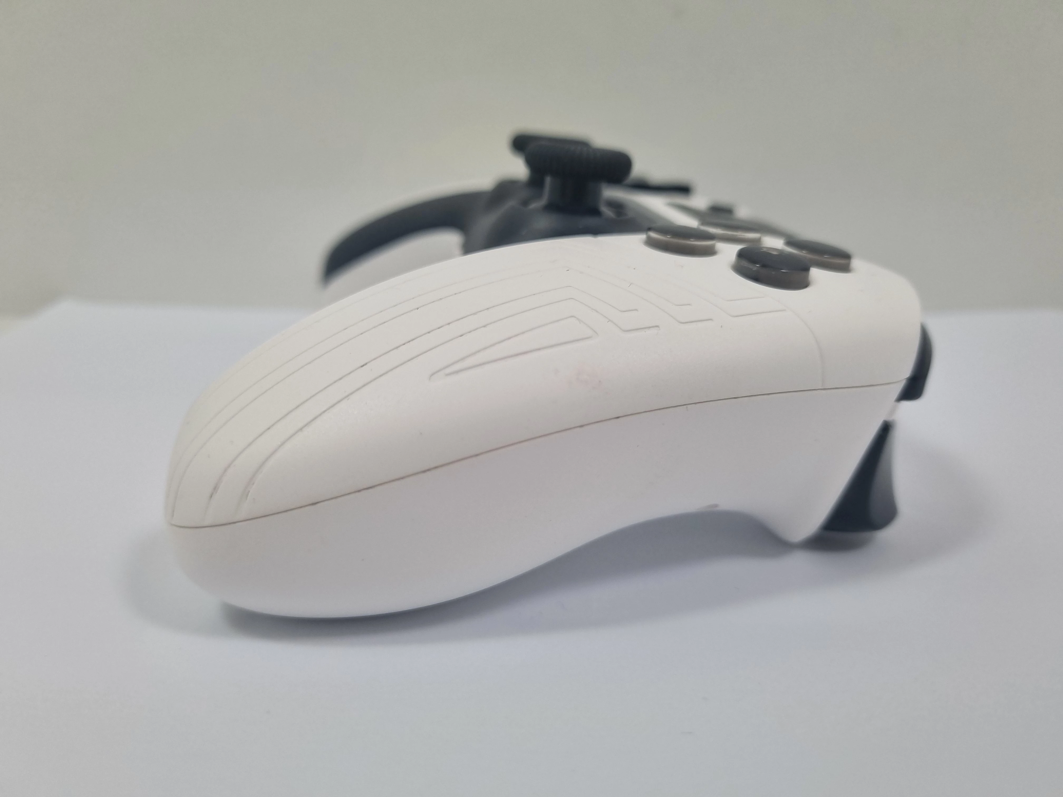 pad-deltaco-gaming-gam-139-w-sposob-podlaczenia-210654-2