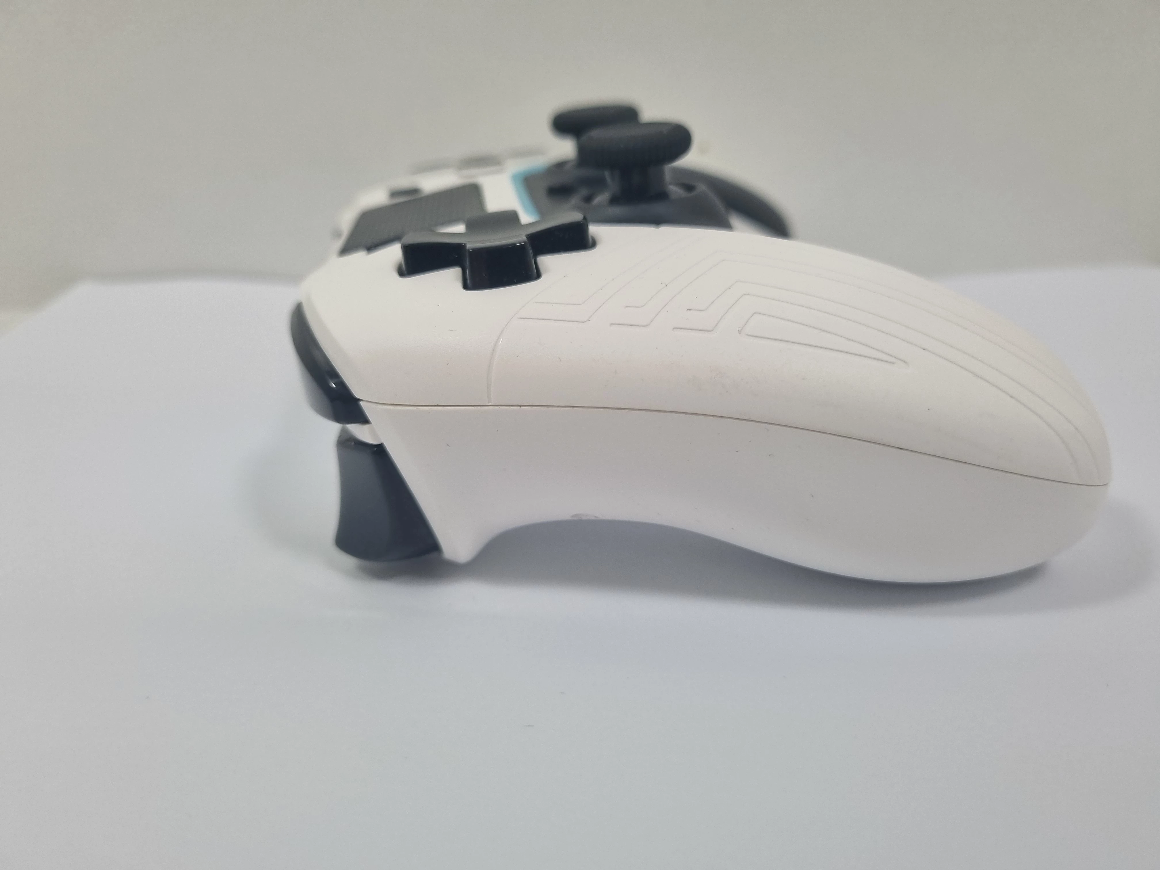 pad-deltaco-gaming-gam-139-w-kod-producenta-gam-139-w