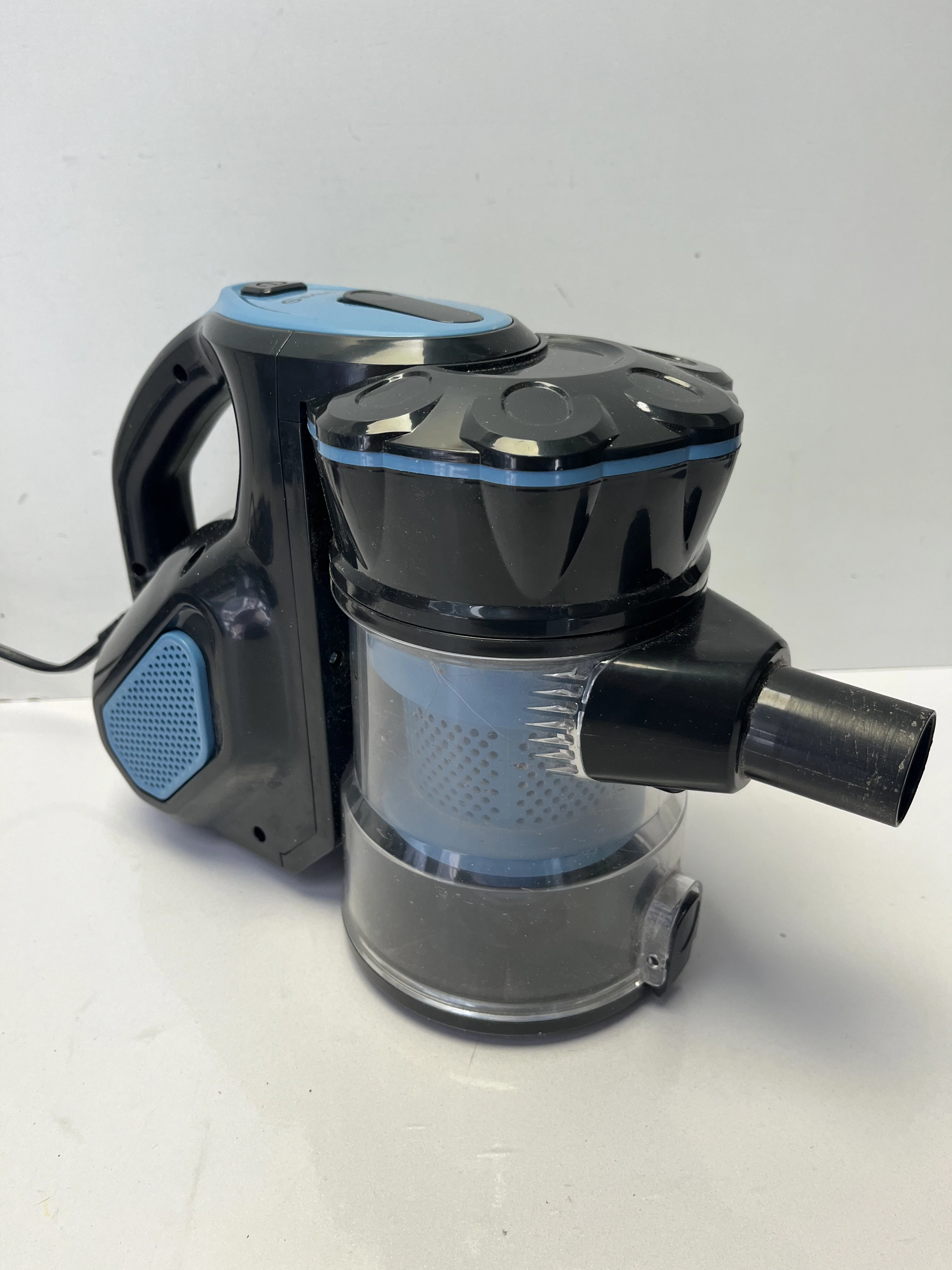 pionowy-odkurzacz-reczny-bezworkowy-sauber-czas-pracy-bezprzewodowej-1