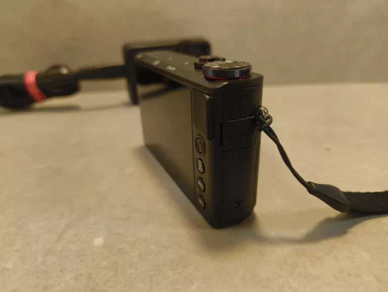 canon-powershot-g9-x-rozdzielczosc-2010