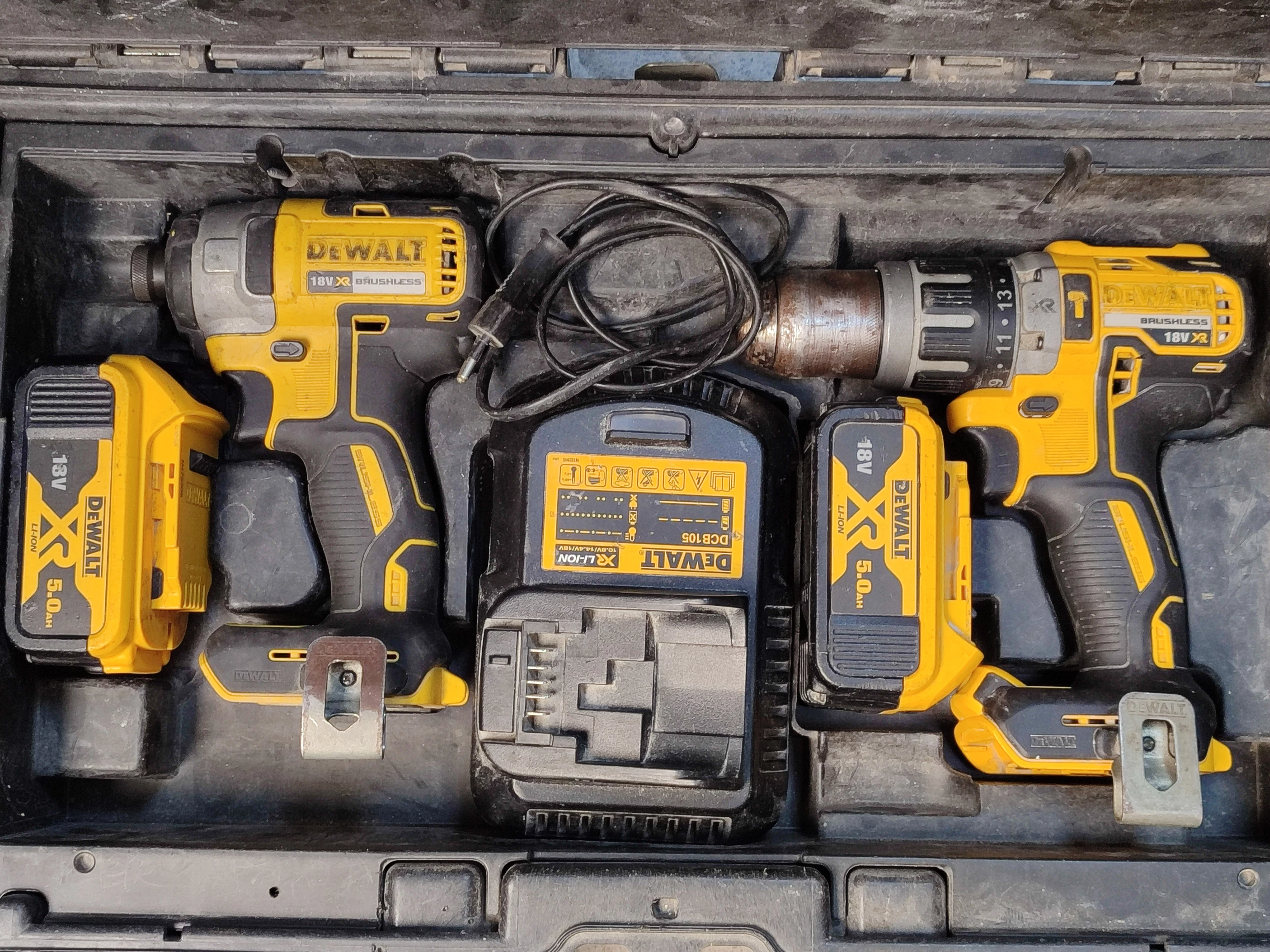 dewalt-wkretarka-dcd796-zakretakra-dcf887-zawiera-baterie-250685-2006717