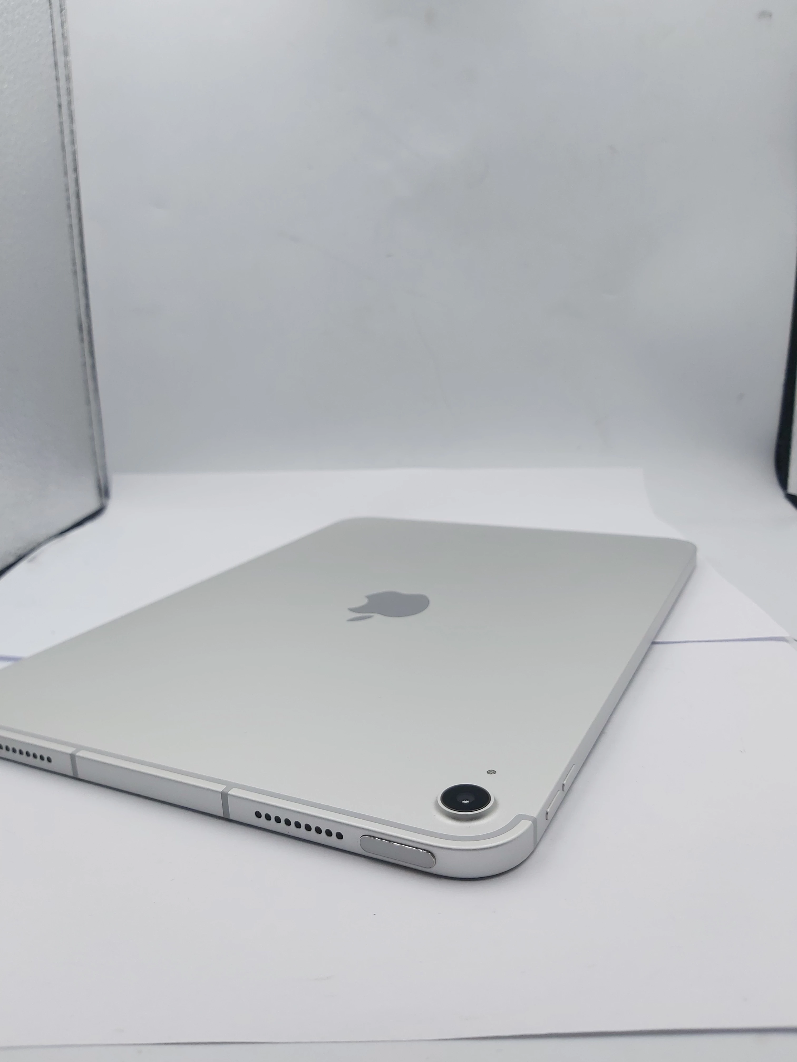 tablet-ipad-a16-wi-fi-cellular-11-th-gen-1288gb-system-operacyjny-16332-4