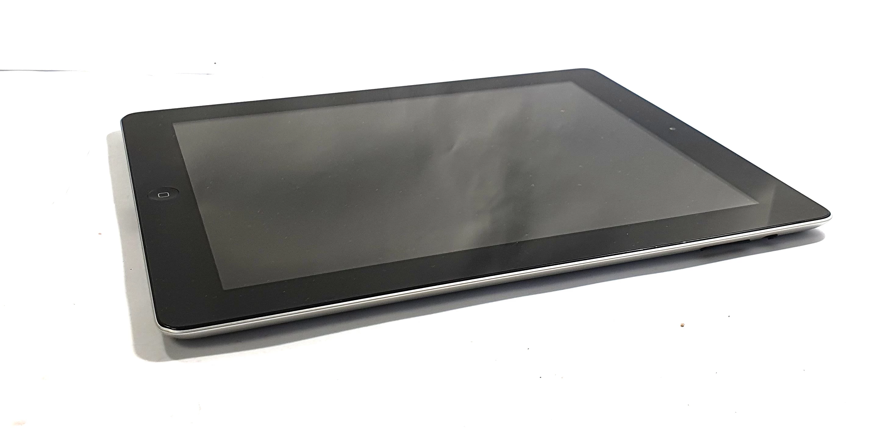 tablet-apple-ipad-2-a1395-64gbkabel-system-operacyjny-16332-4