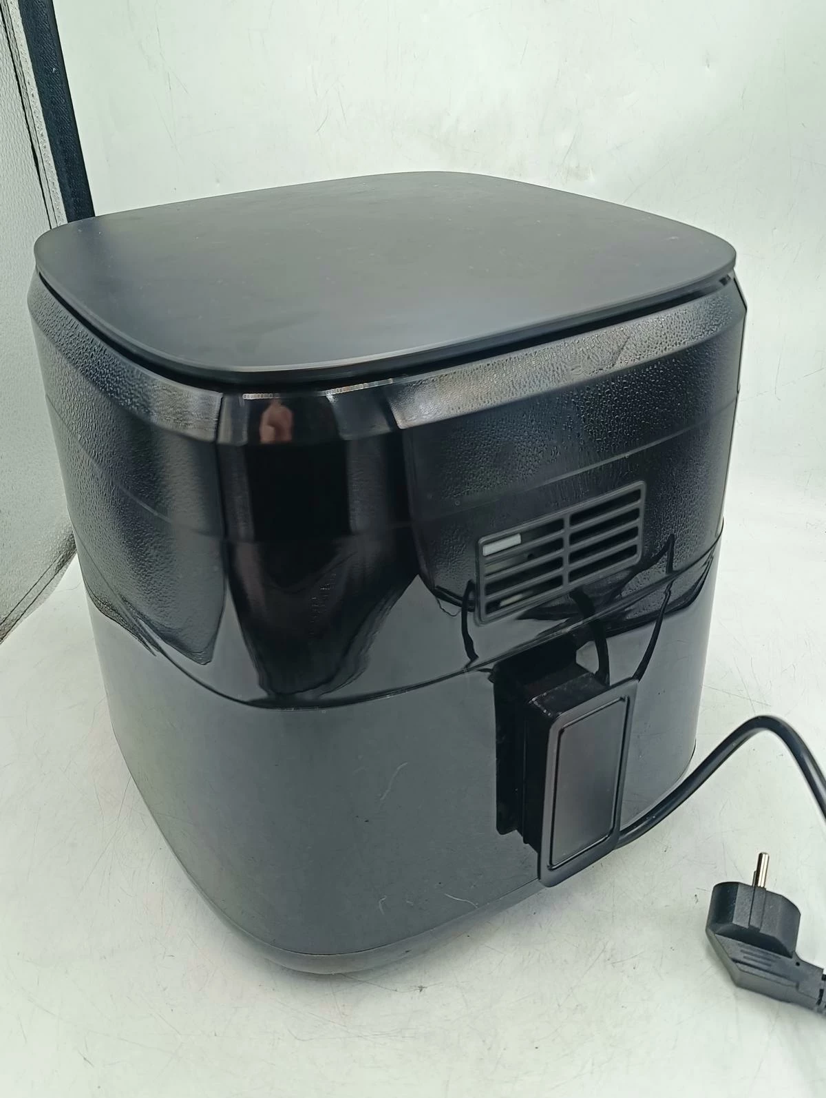 frytkownica-beztluszczowa-action-1500w-polecamy-kolor-dominujacy-129357-3