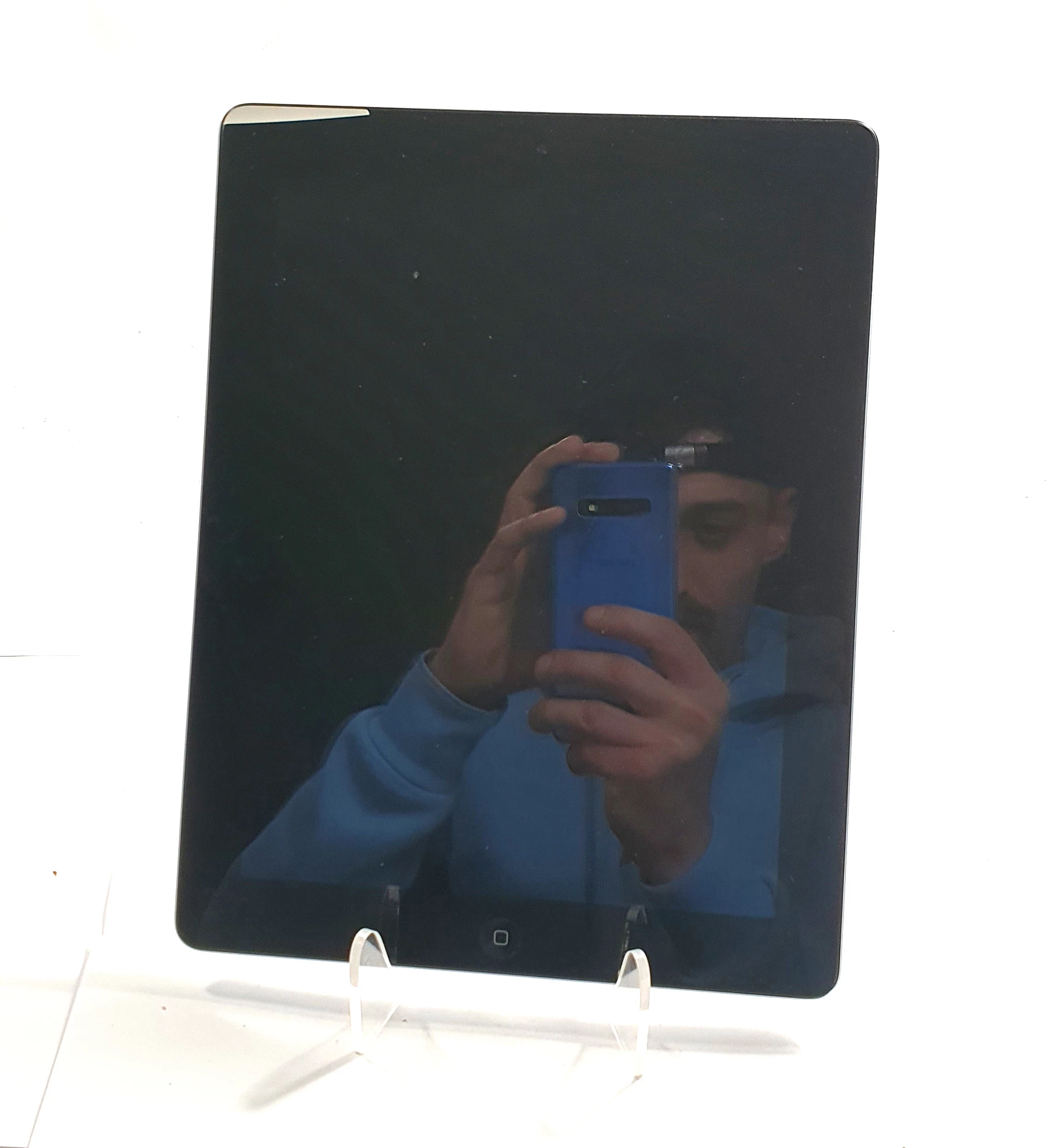 tablet-apple-ipad-2-a1395-64gbkabel-ean-gtin-0885909456253