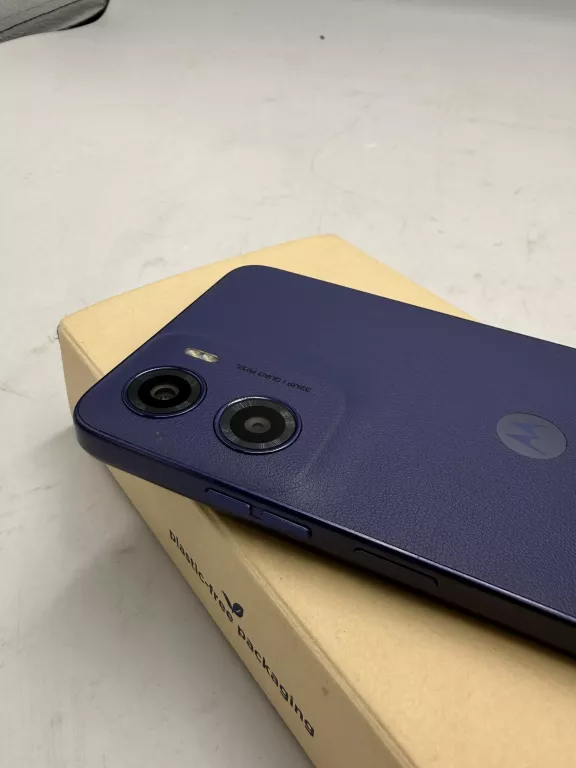 telefon-motorola-moto-e15-264gb-komplet-stan-11323-2