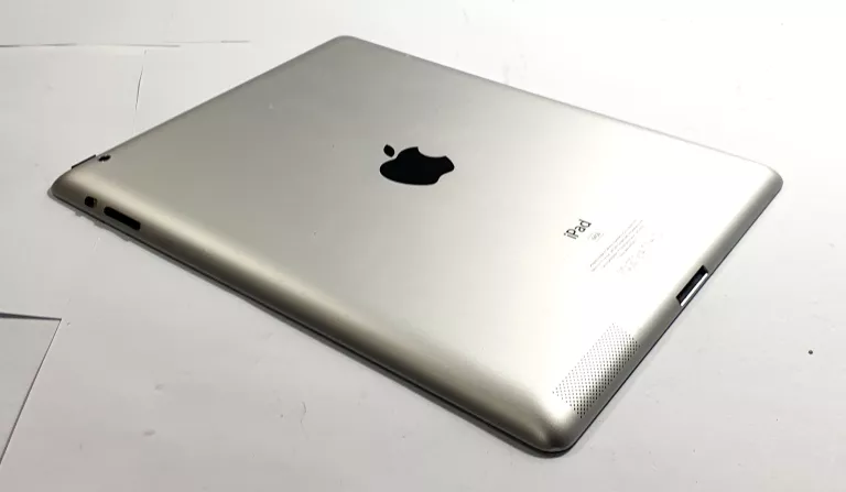 tablet-apple-ipad-2-a1395-64gbkabel-przekatna-ekranu-970