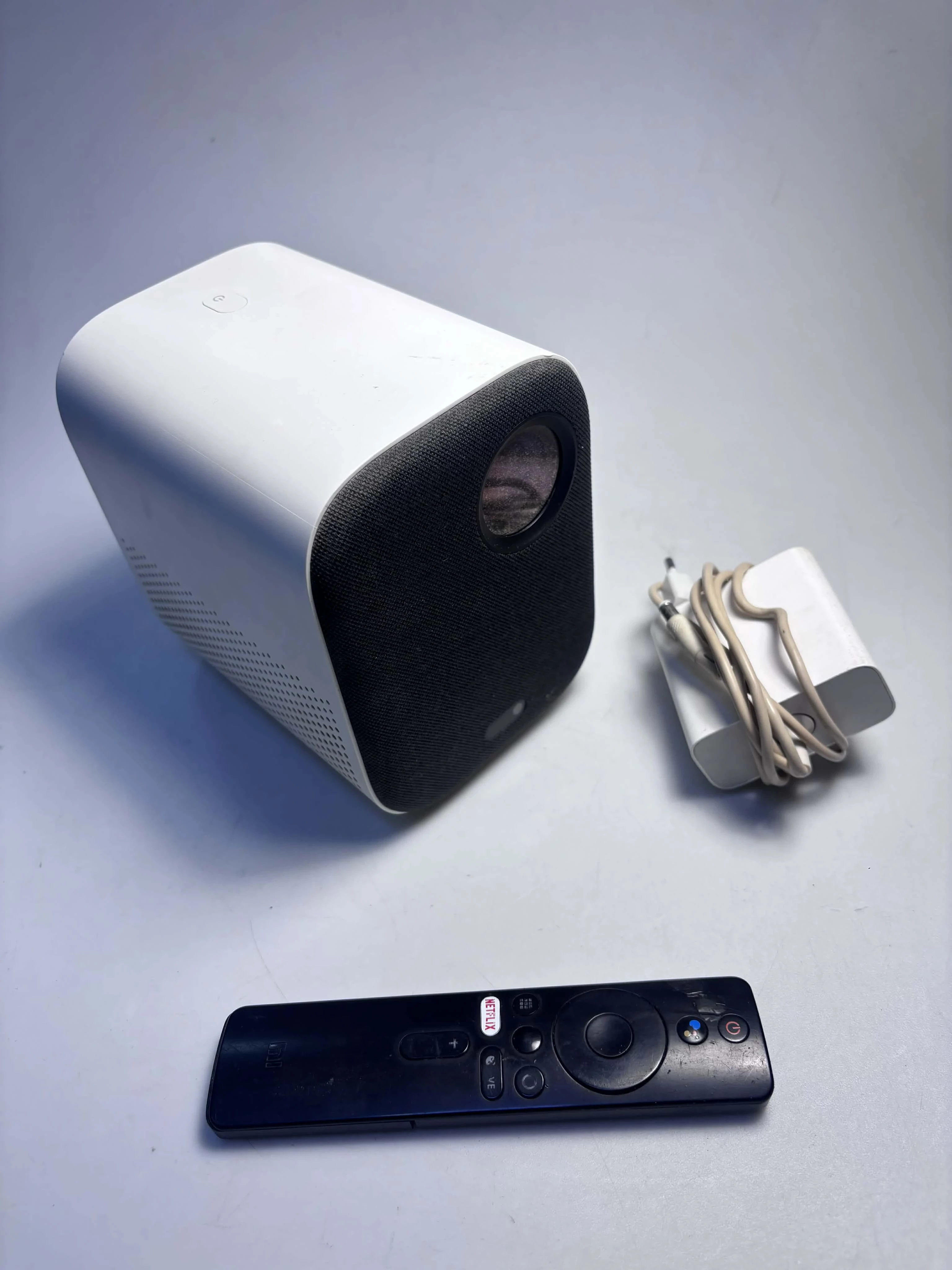 projektor-mi-smart-projector-m055mgn-jasnosc-lampy-ansi-500