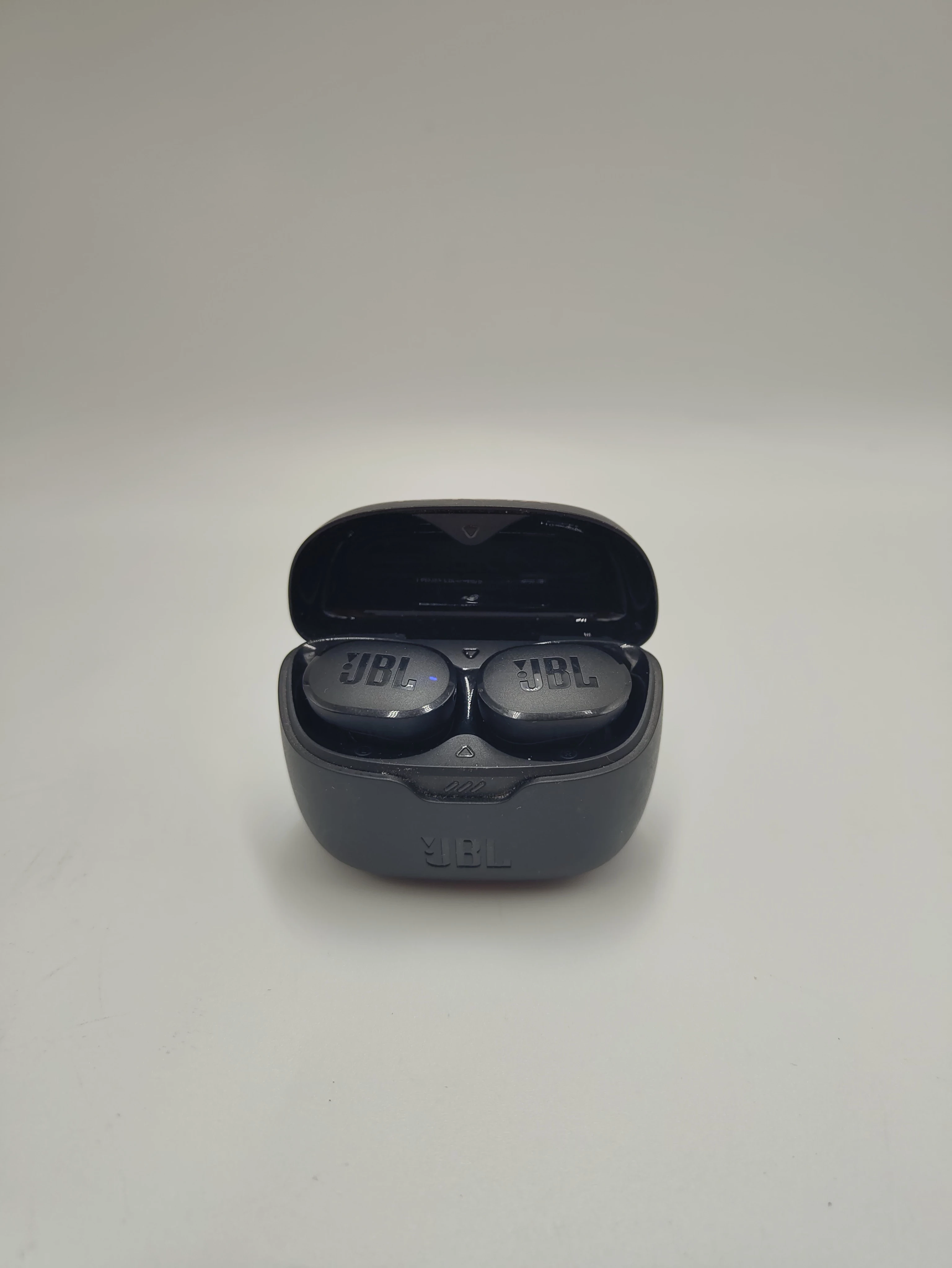 sluchawki-jbl-tune-buds-andersa-148-walbrzych-sj