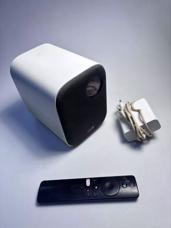 projektor-mi-smart-projector-m055mgn-jasnosc-lampy-ansi-500