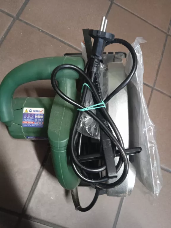 pilarka-tarczowa-dedra-ded7924-srednica-otworu-pily-18500