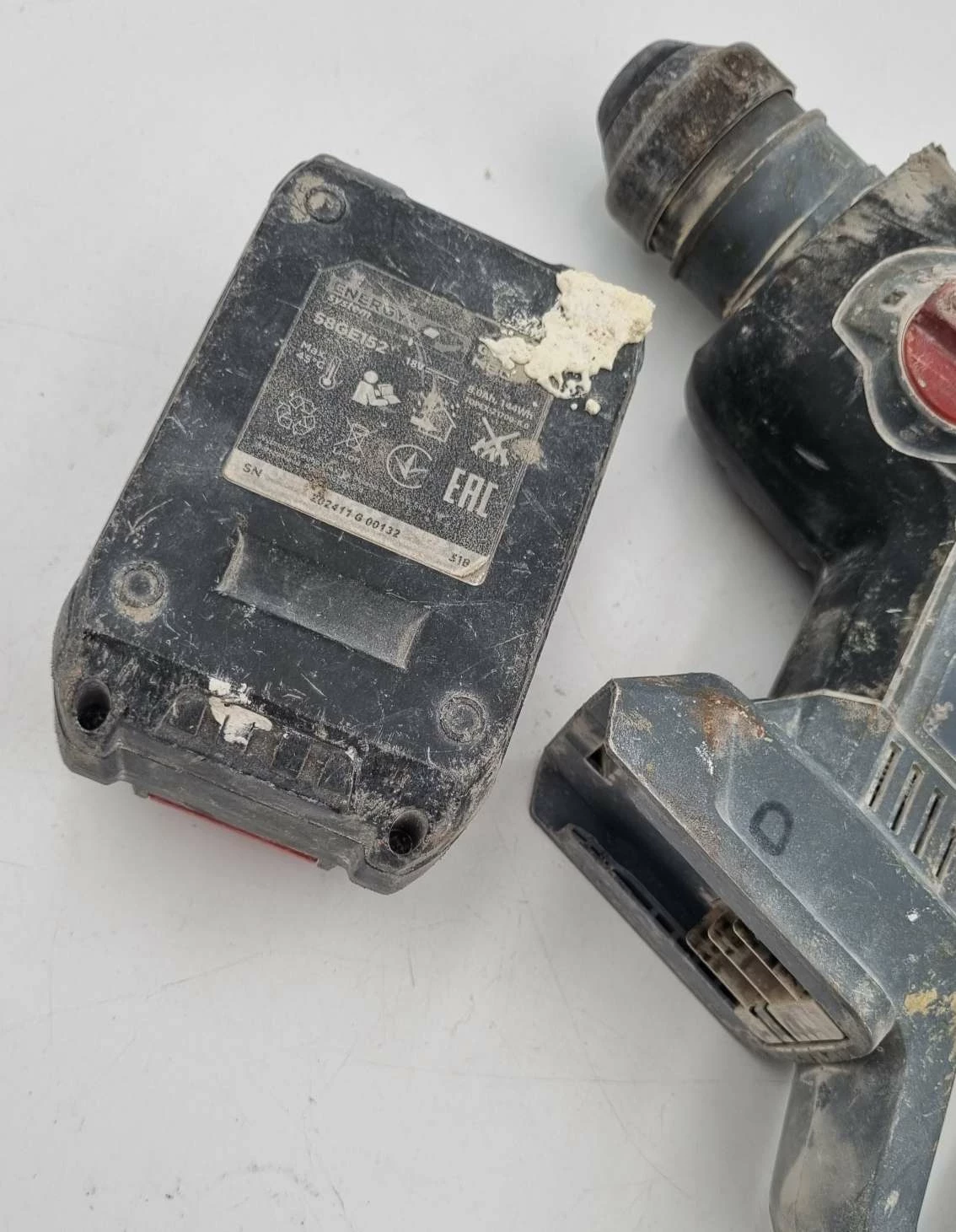 mlotowiertarka-akumulatorowa-graphite-58g027-ean-gtin-5902062059789