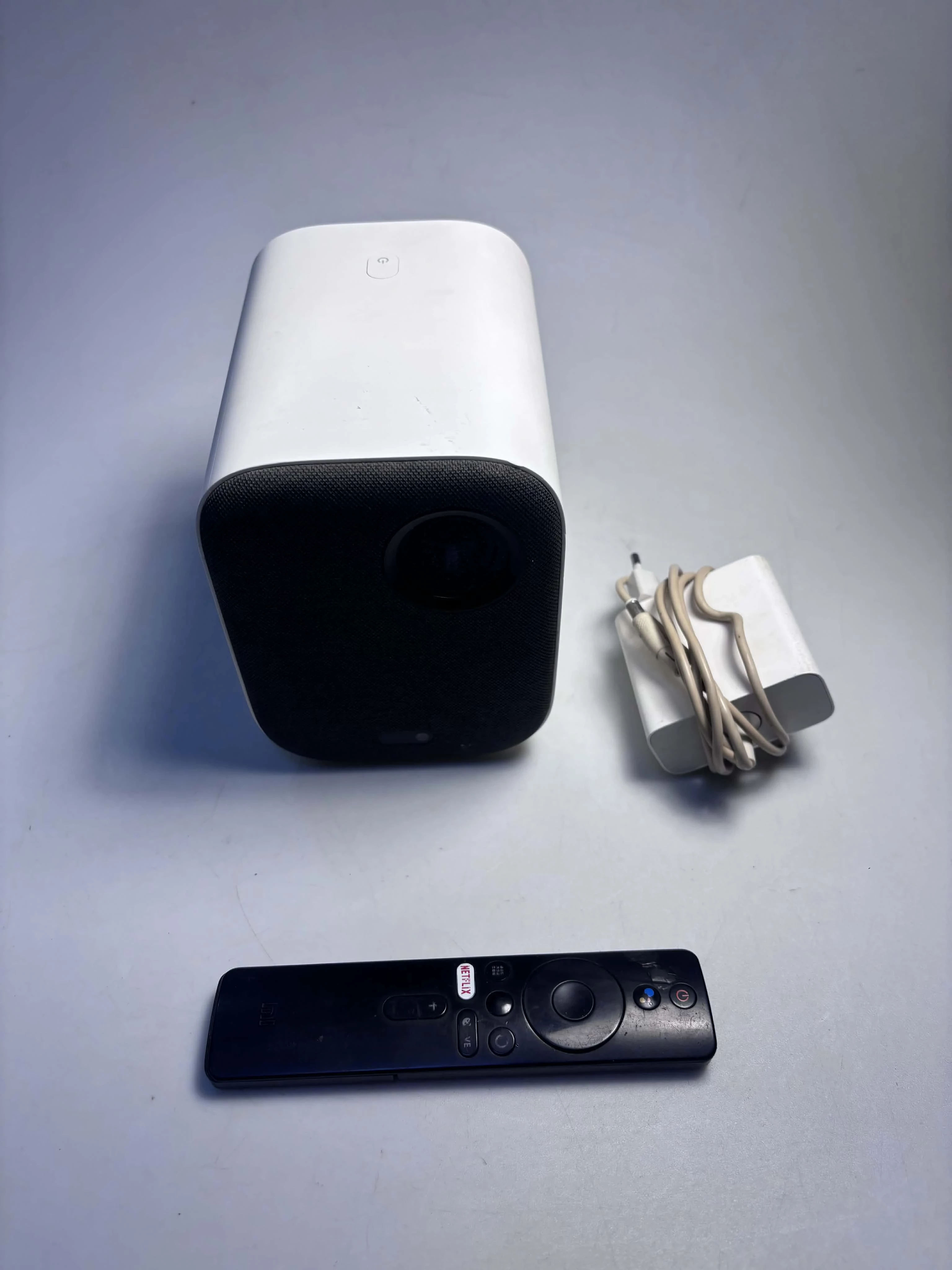 projektor-mi-smart-projector-m055mgn-zwirki-i-wigury-1-myslowice