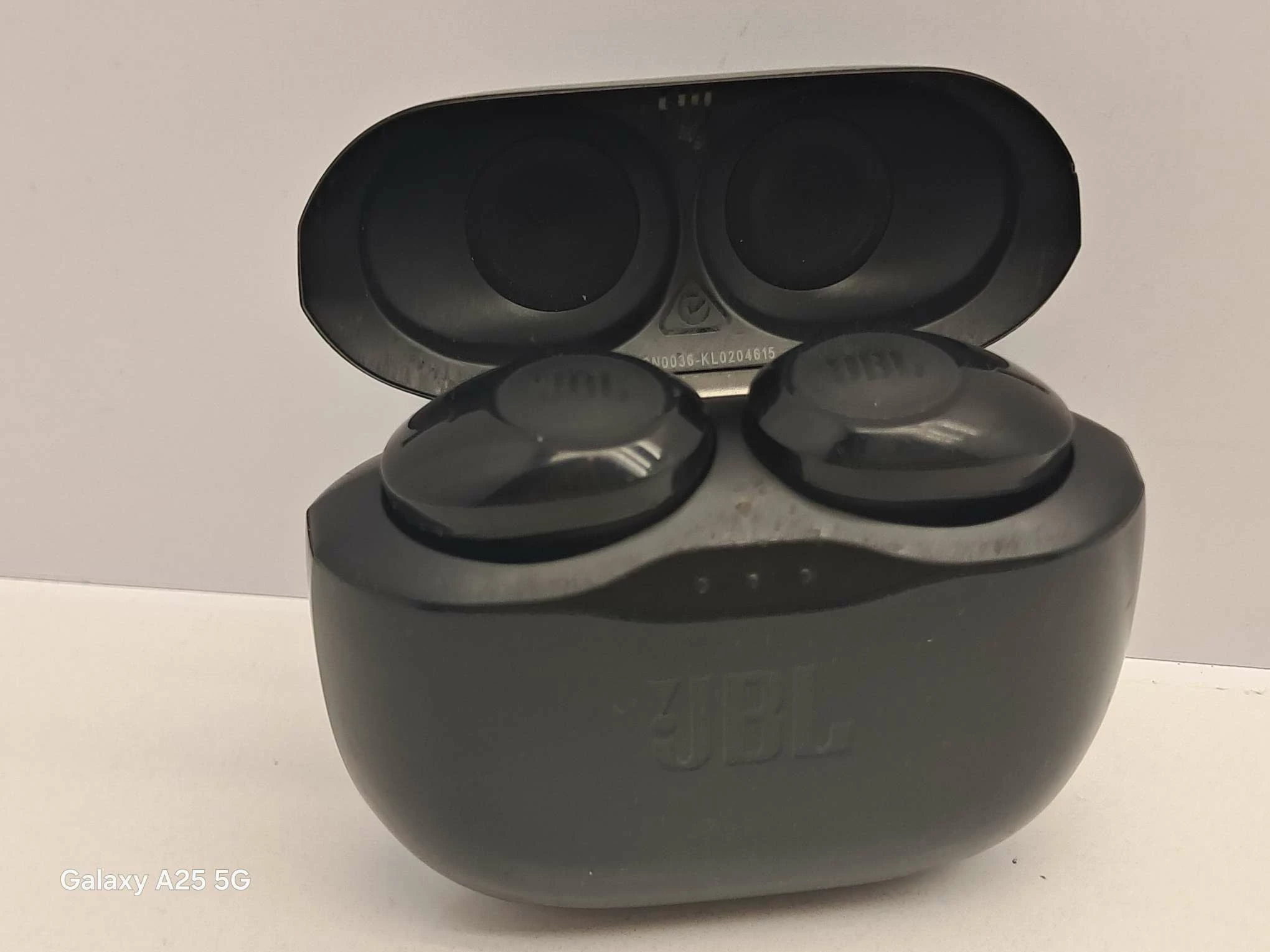 sluchawki-jbl-tune-125-tws-ean-gtin-050036375016