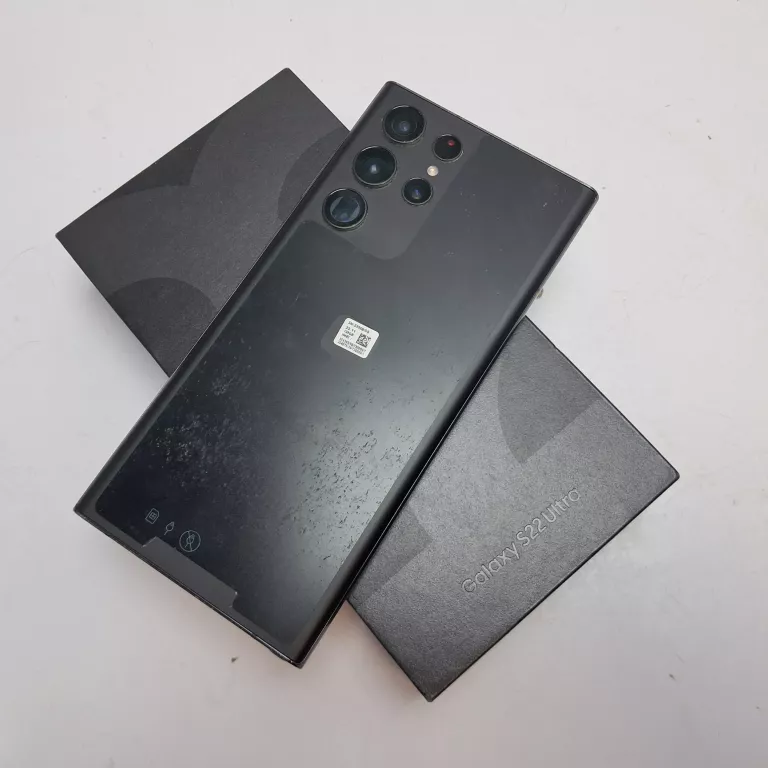 telefon-samsung-s22-ultra-stan-11323-2