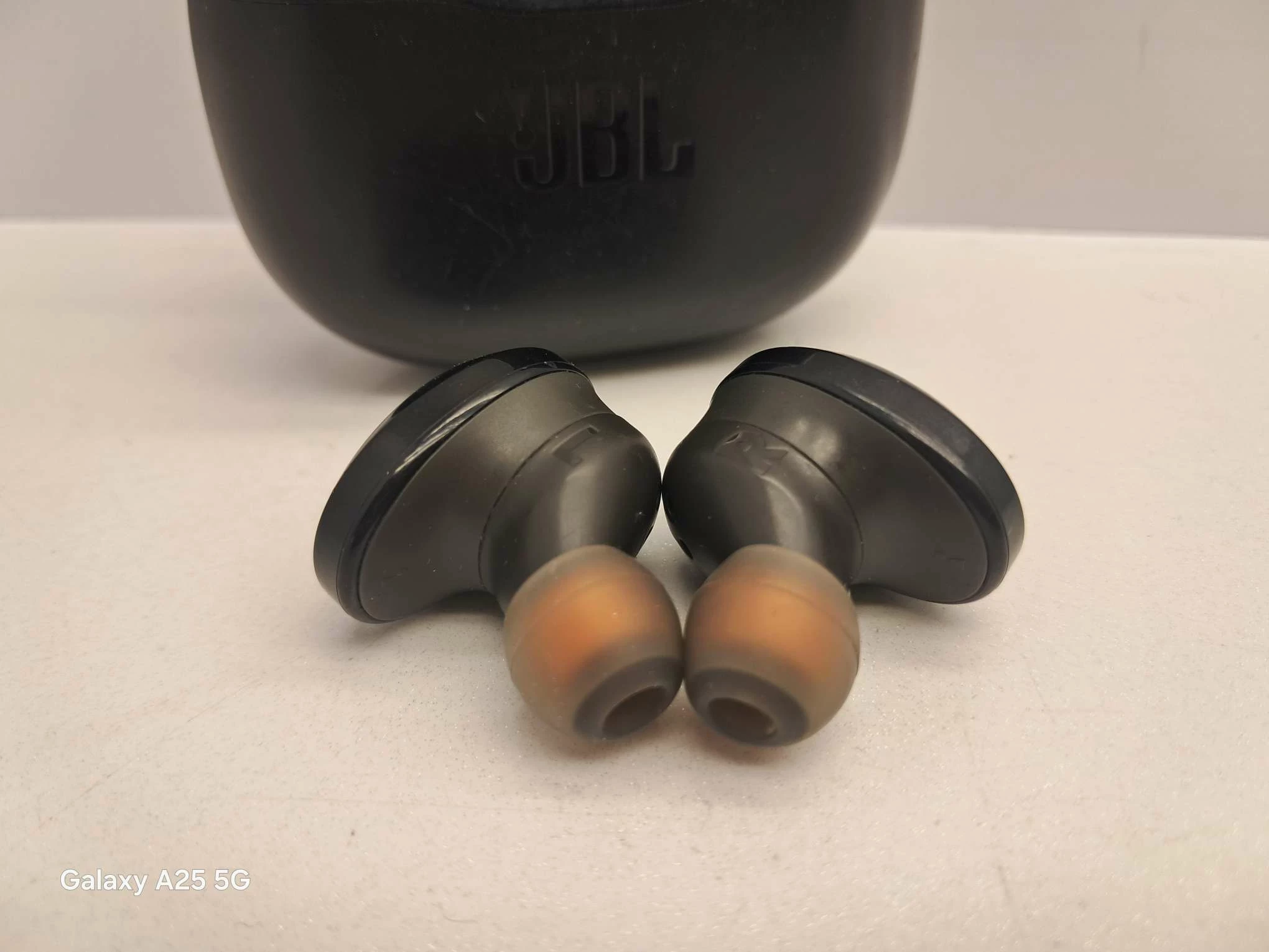 sluchawki-jbl-tune-125-tws-rodzaj-sluchawek-203681-217753