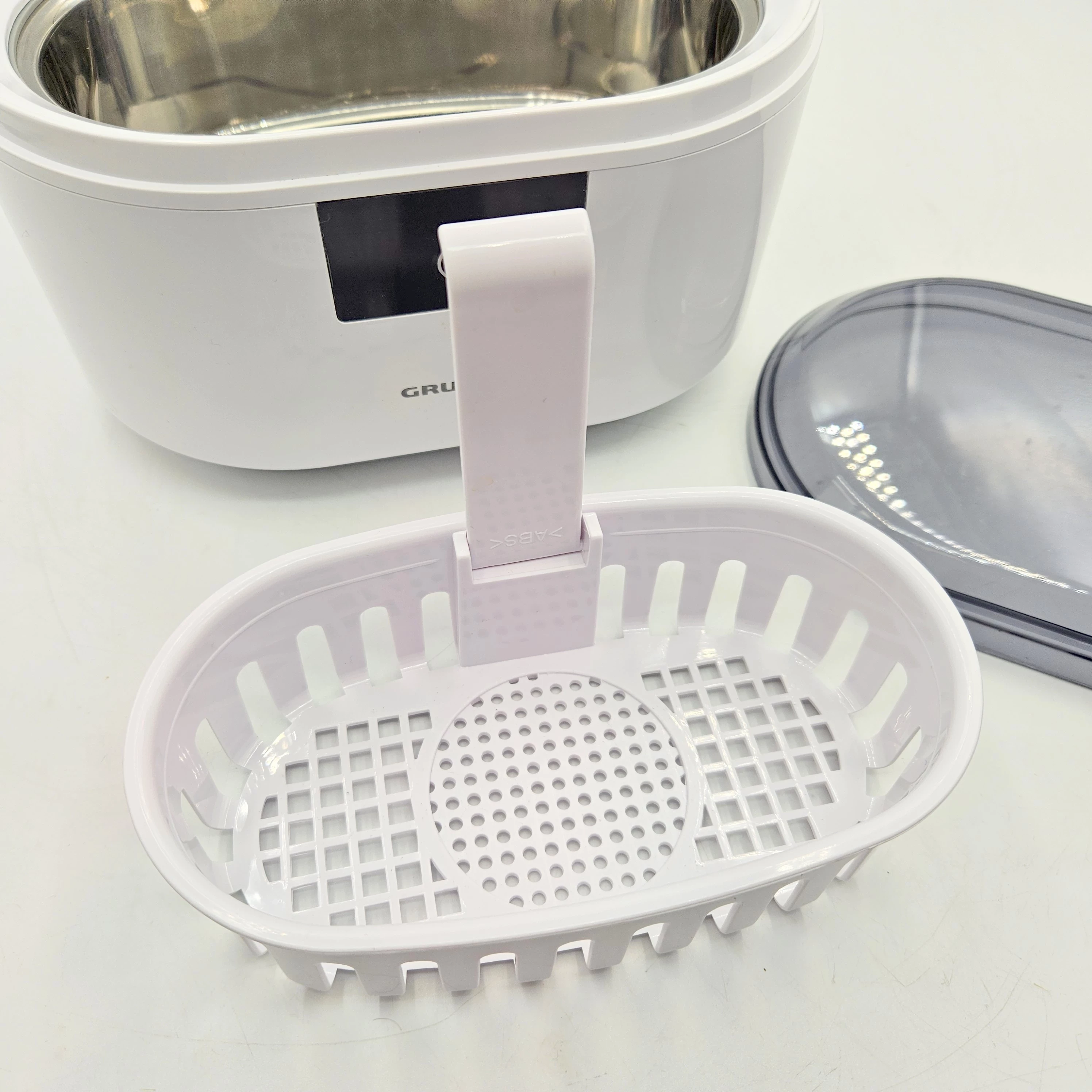 myjka-ultradzwiekowa-grundig-uc-5620-05-l-pojemnosc-komory-050