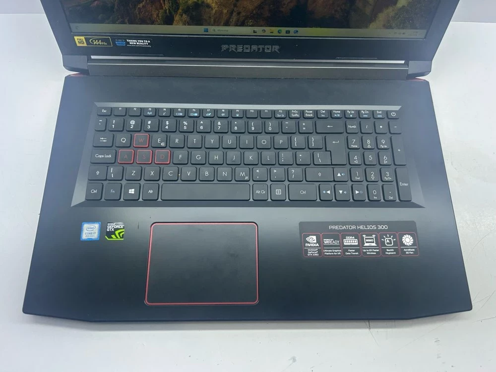laptop-acer-predator-helios-300-173-i7-8gen-500gb-1tb-1060-16gb-ram-kod-producenta-ph315-55-705t