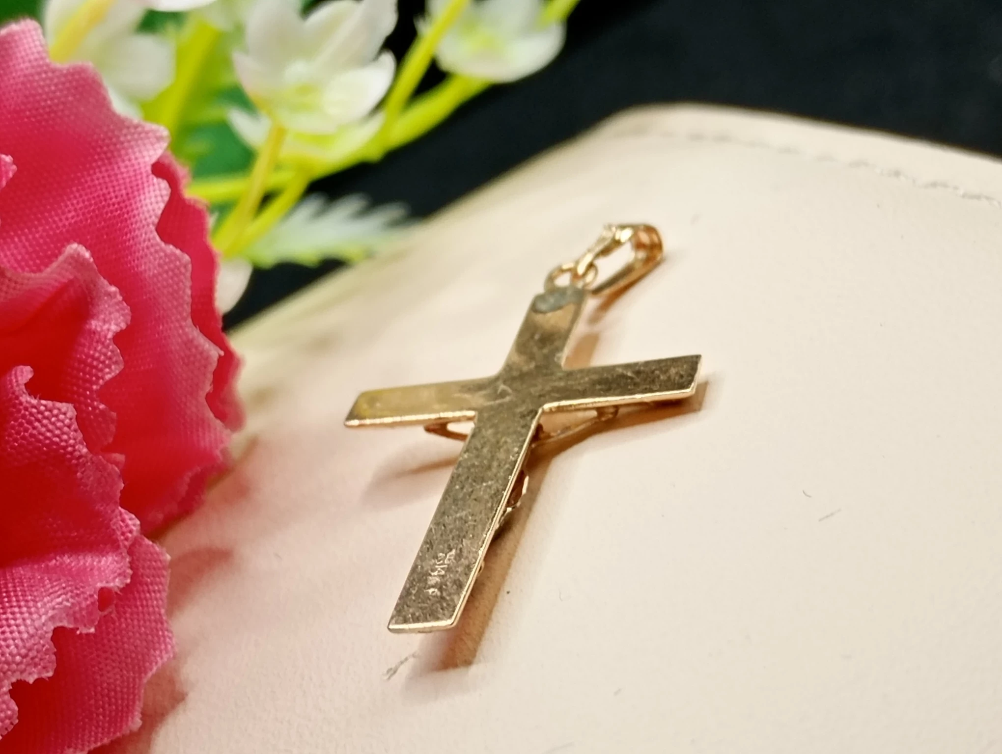 piekny-zlotyu-krzyz-pr585-waga077-material-15835-2