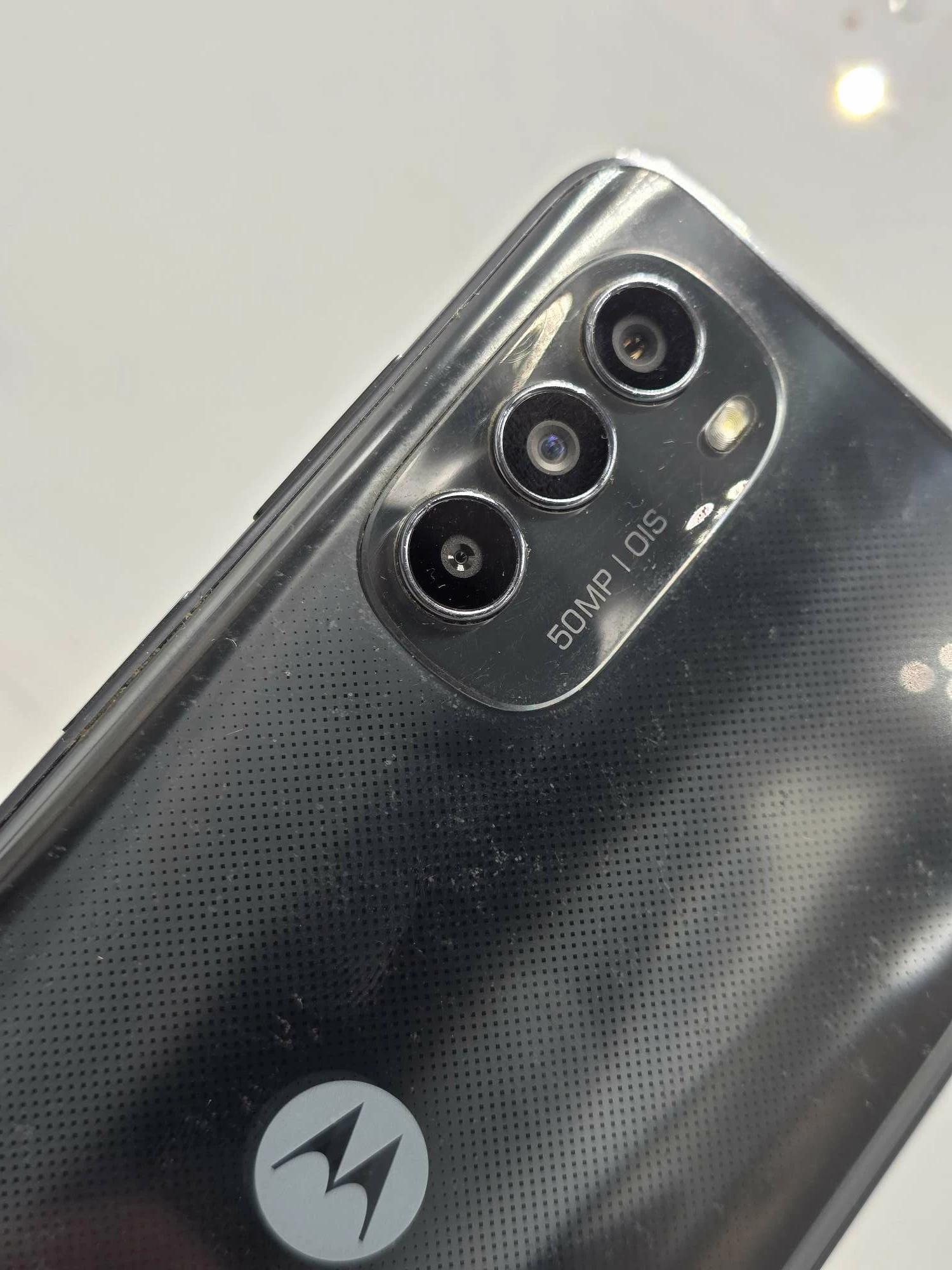 telefon-motorola-moto-g82-przekatna-ekranu-660